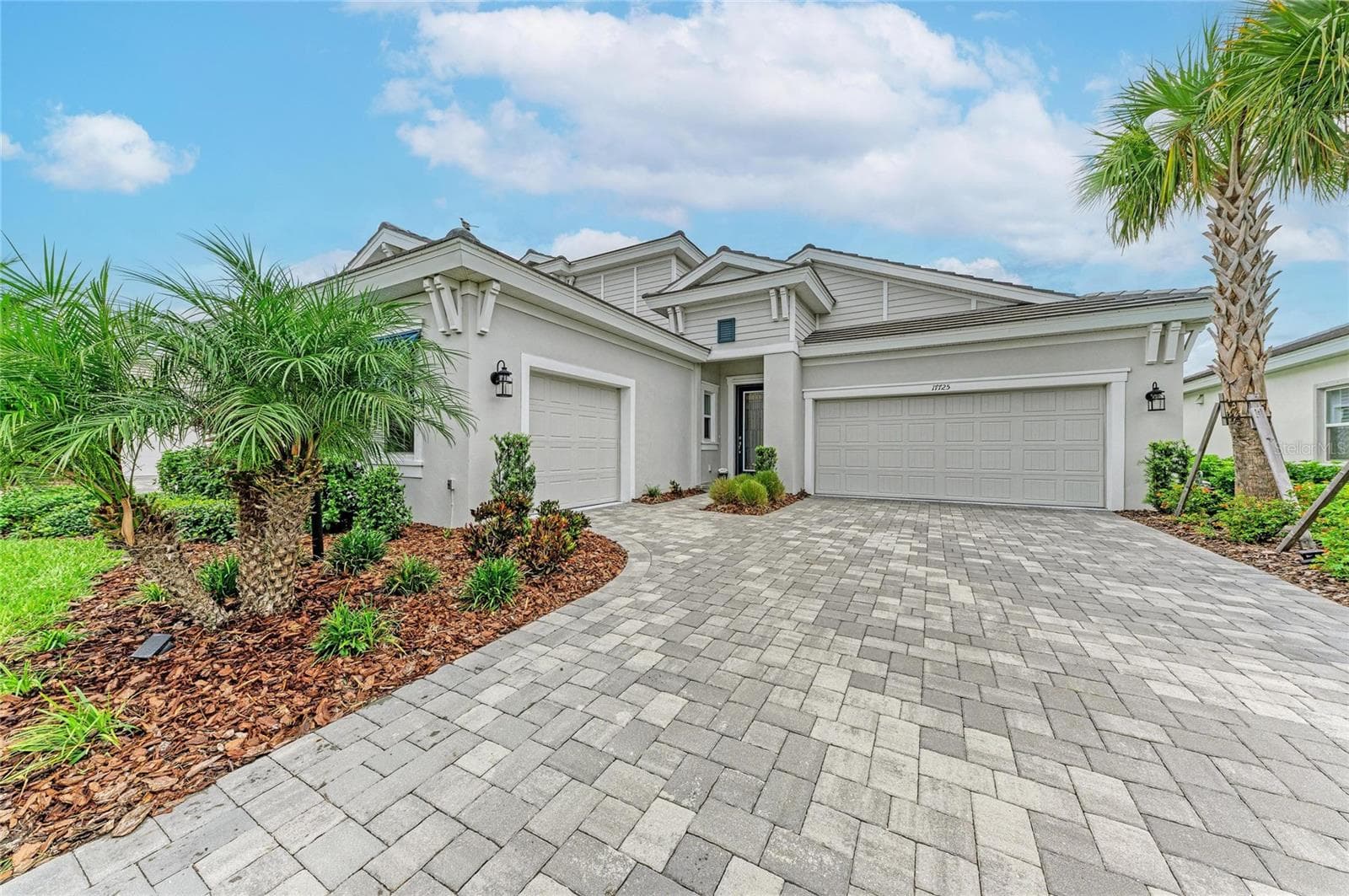 17725 Roost Pl photo 3