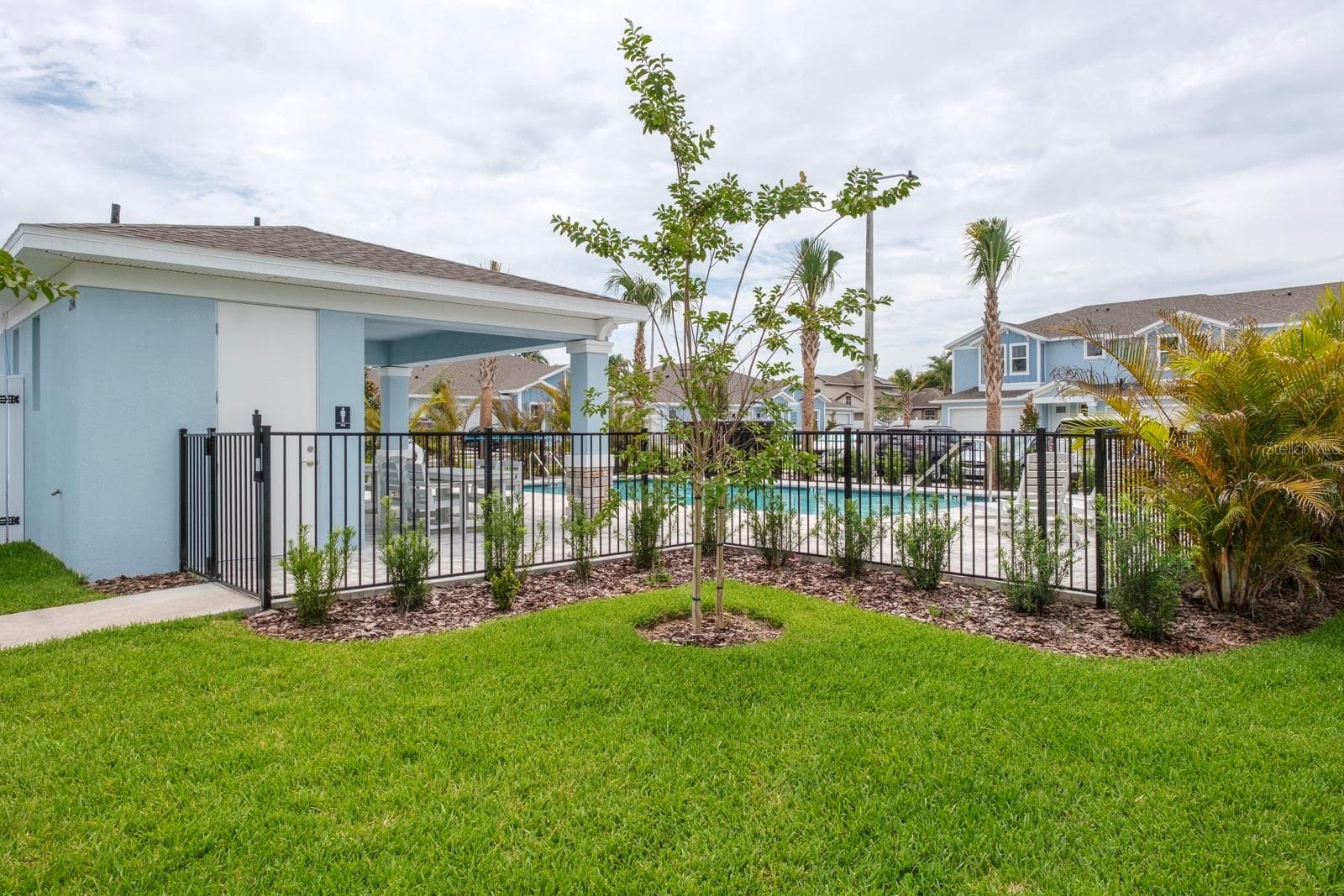 2496 Mario Way photo 4
