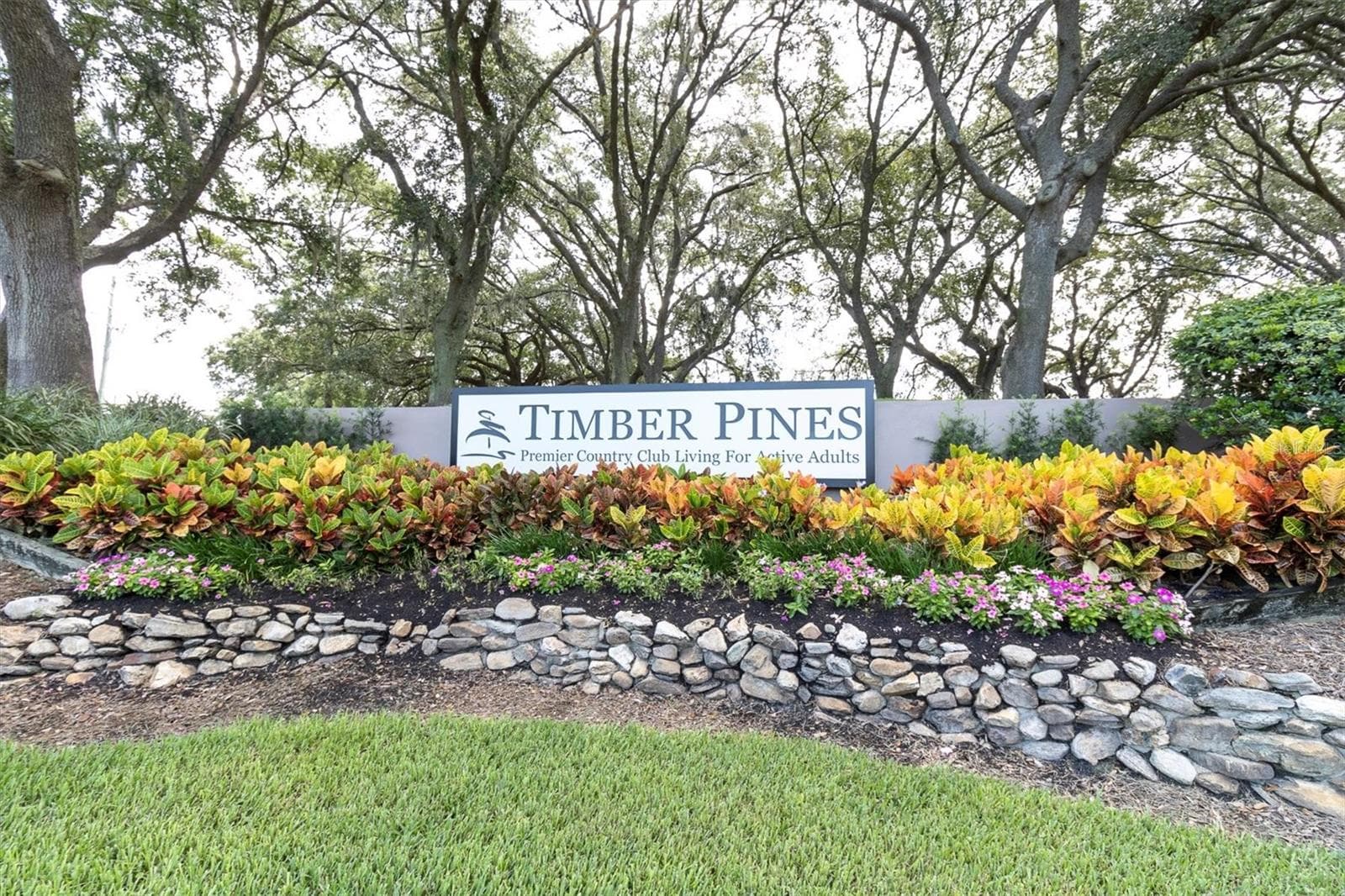 7099 Pond View CT