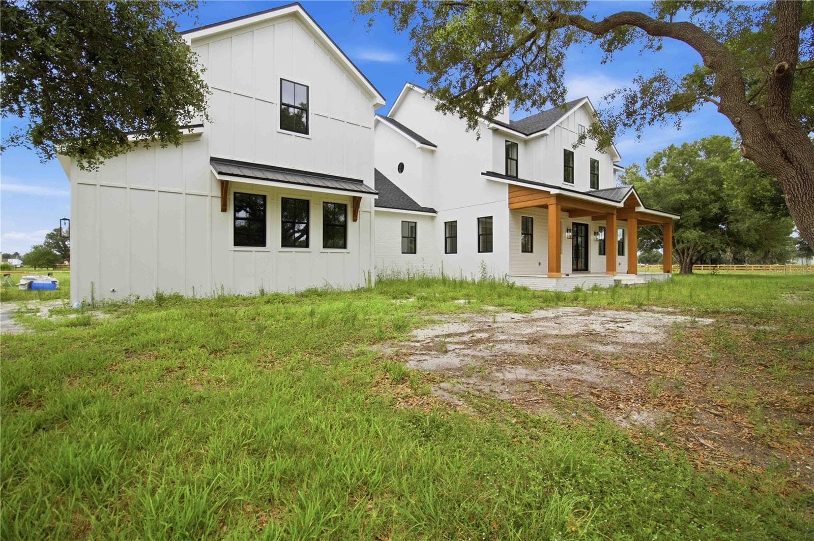 639 Oakford Rd photo 4