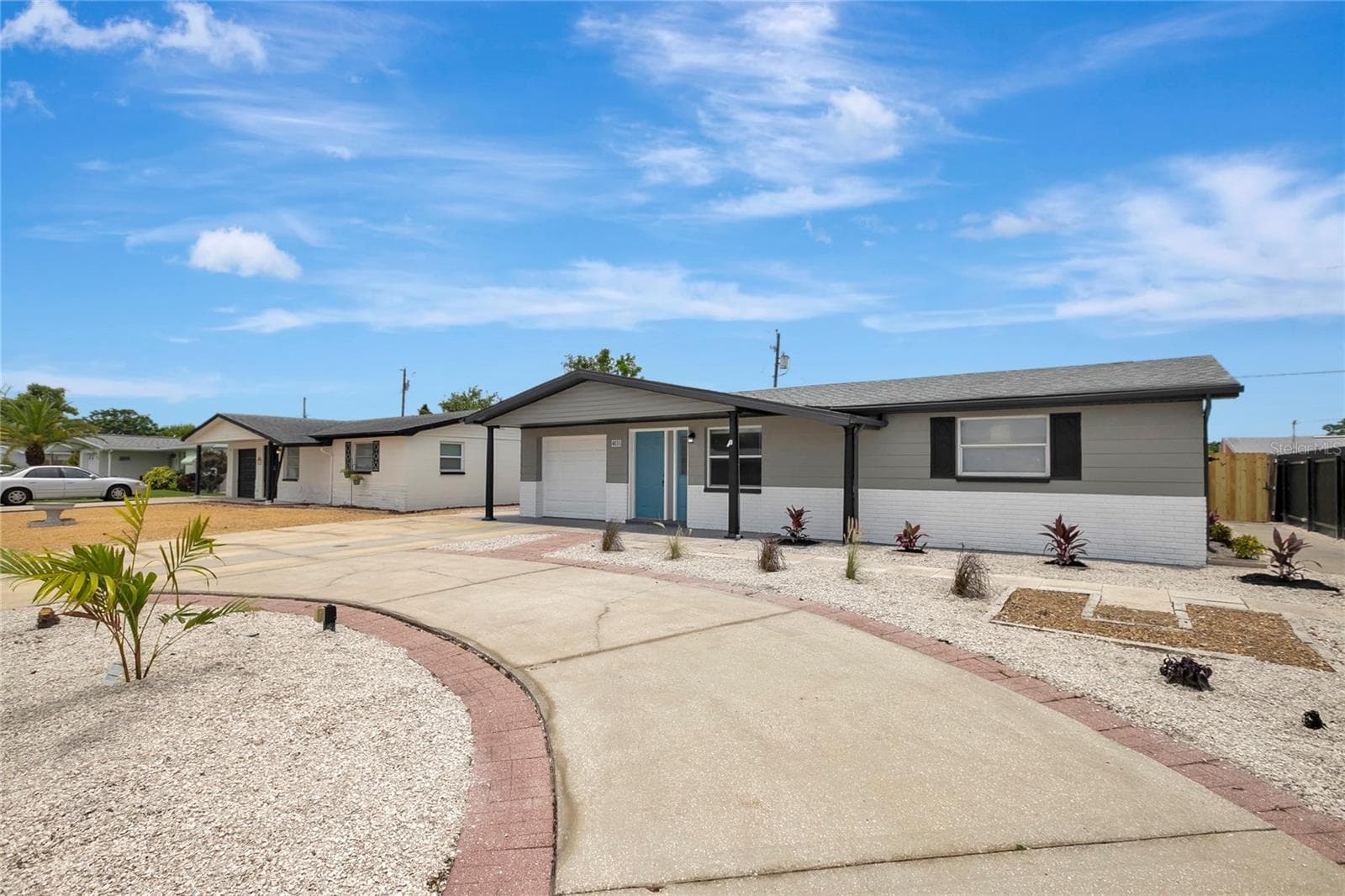 4031 Chesswood Dr photo 3