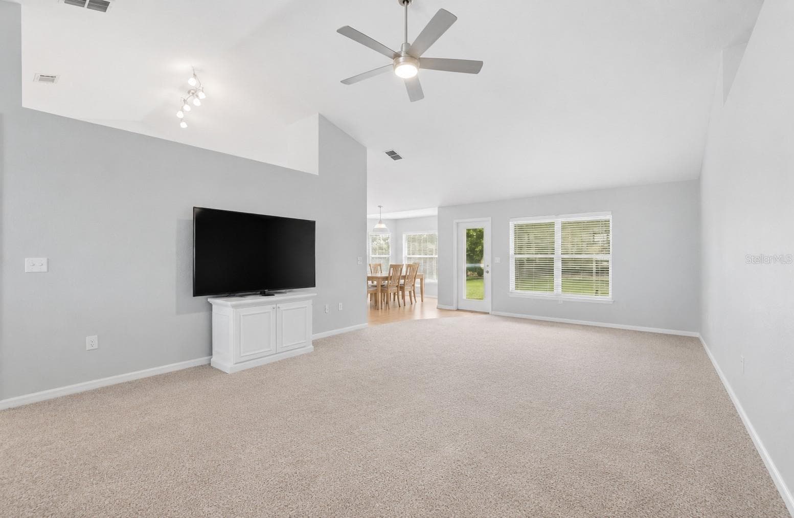 6786 Highlands Creek Blvd photo 3