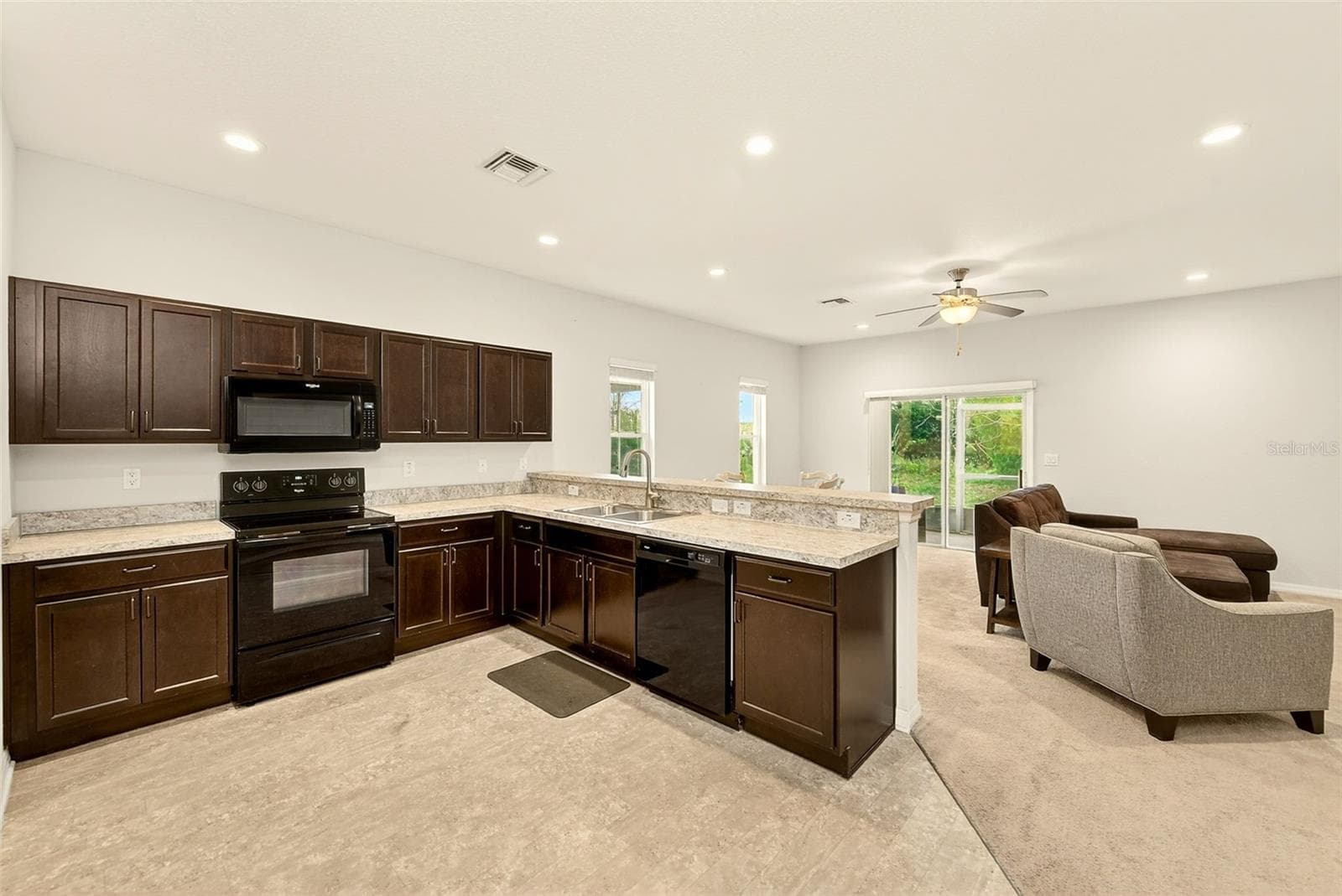 4680 Vignette Way photo 4