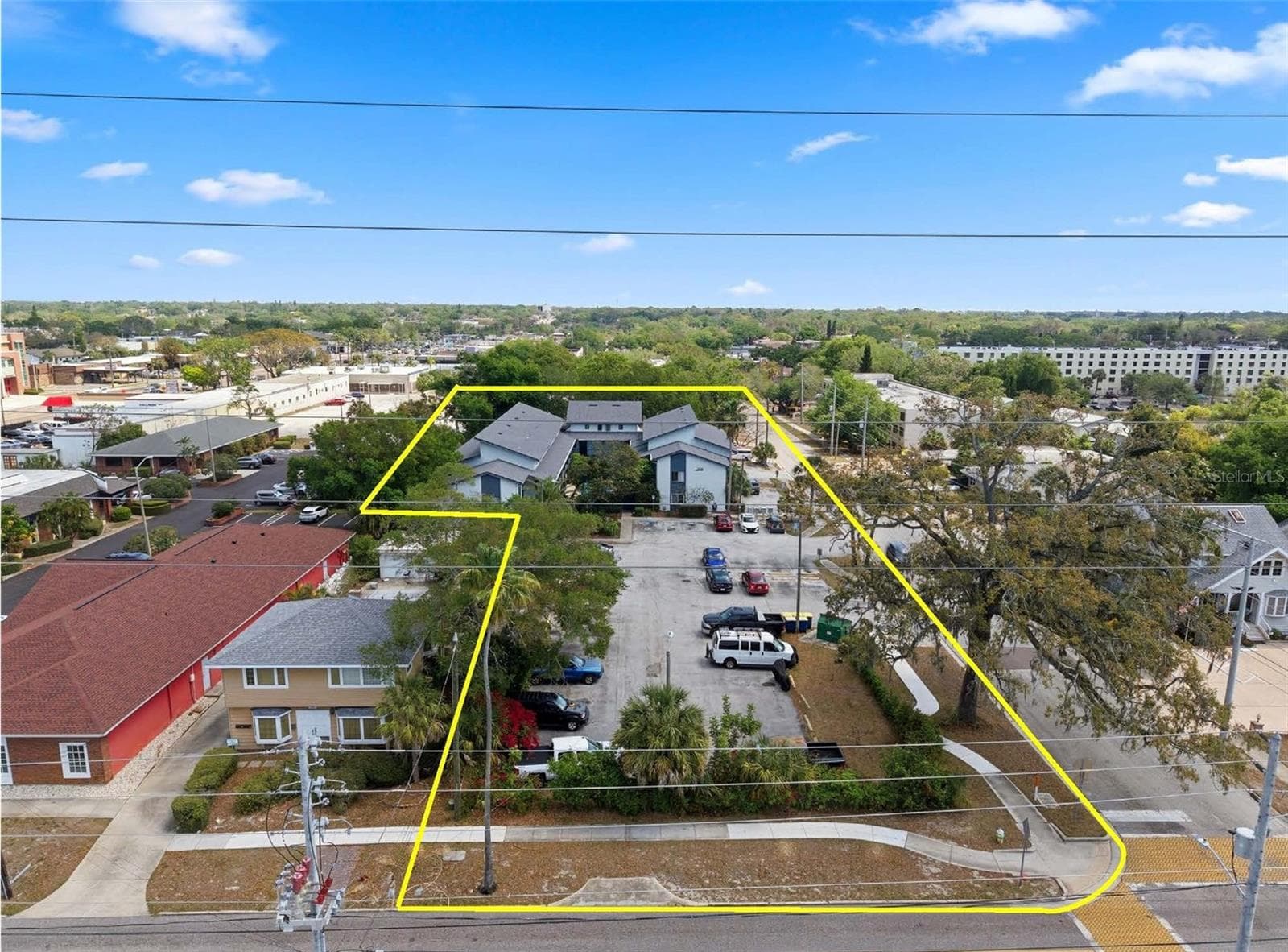 1100 Turner St photo 3