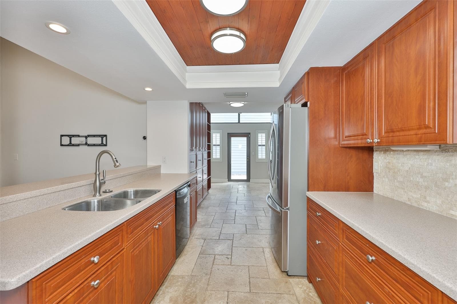 14651 Village Glen Cir photo 5
