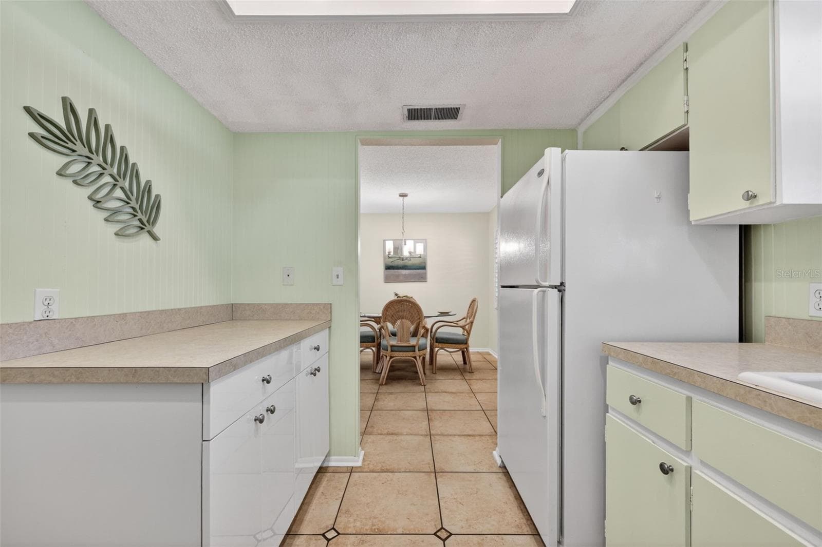 1100 E Bay Dr #43 photo 4
