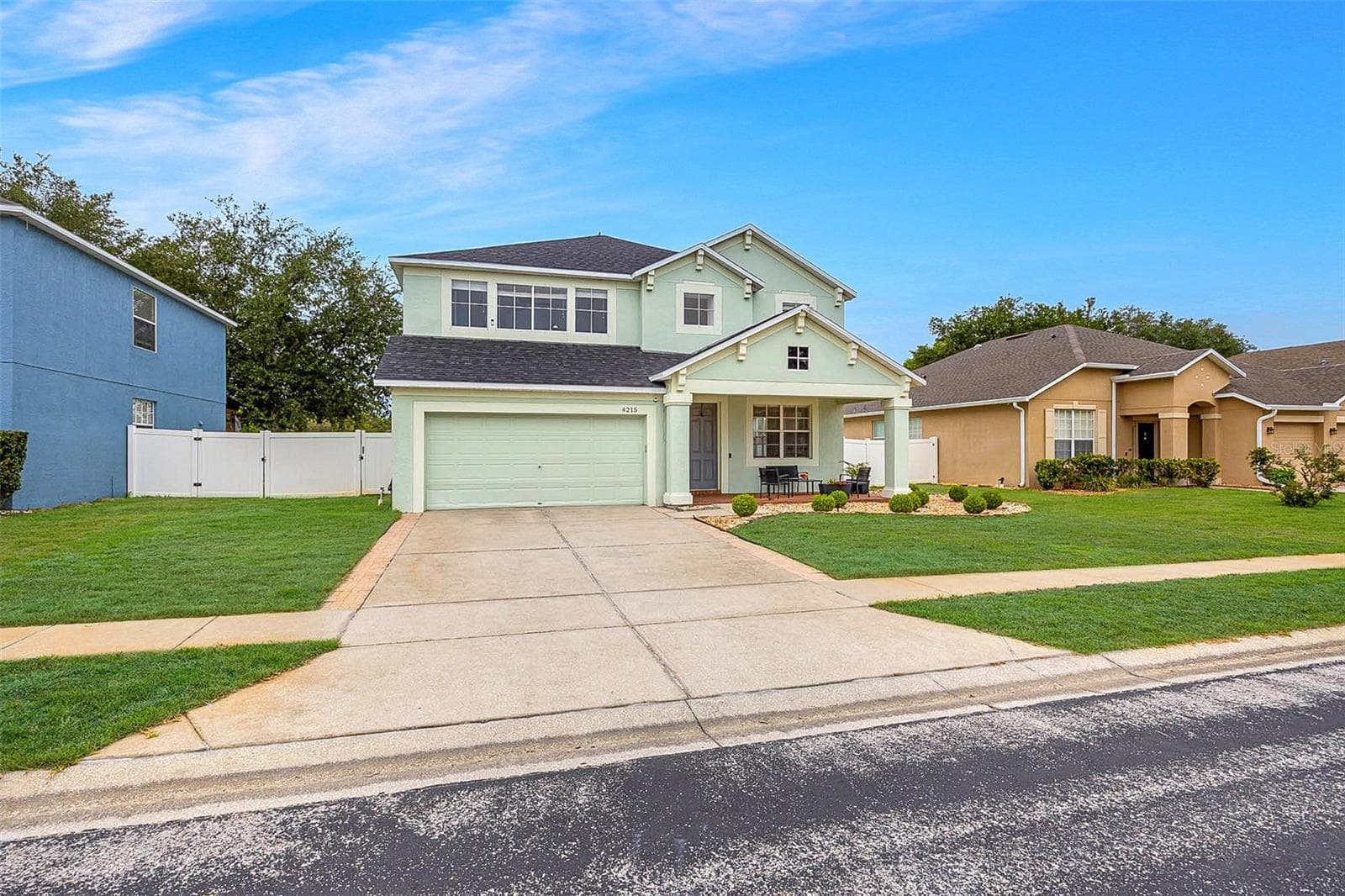 4215 Maplehurst Way photo 4