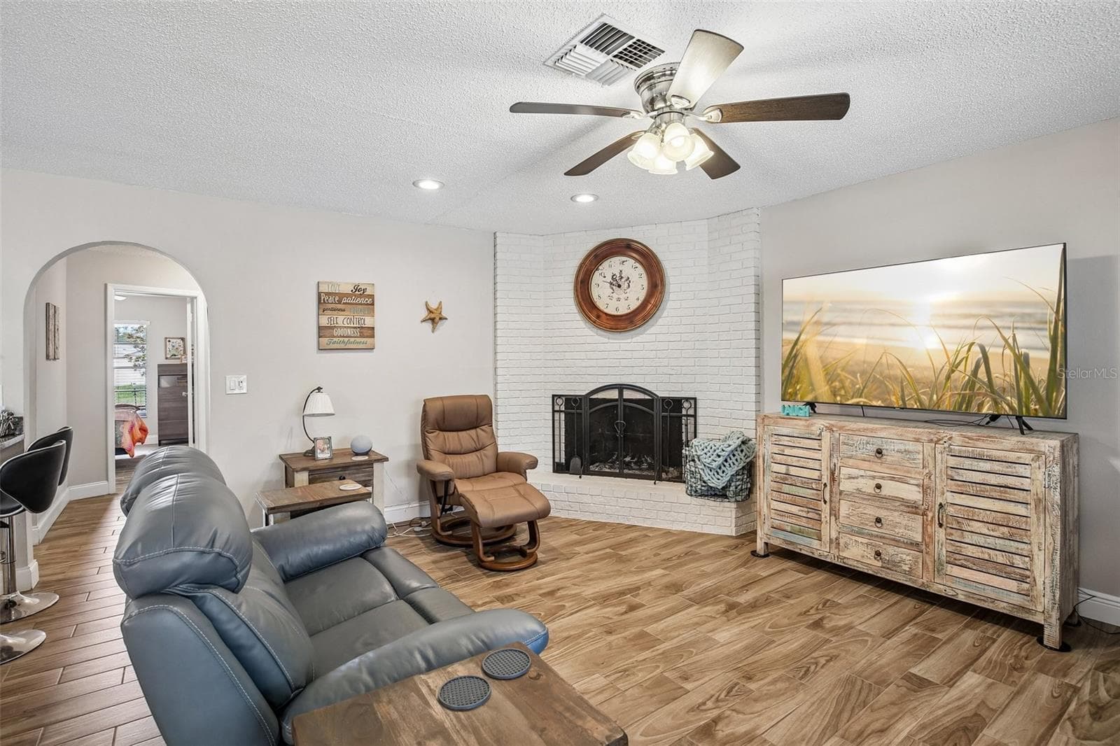 12630 Cedar Ridge Dr