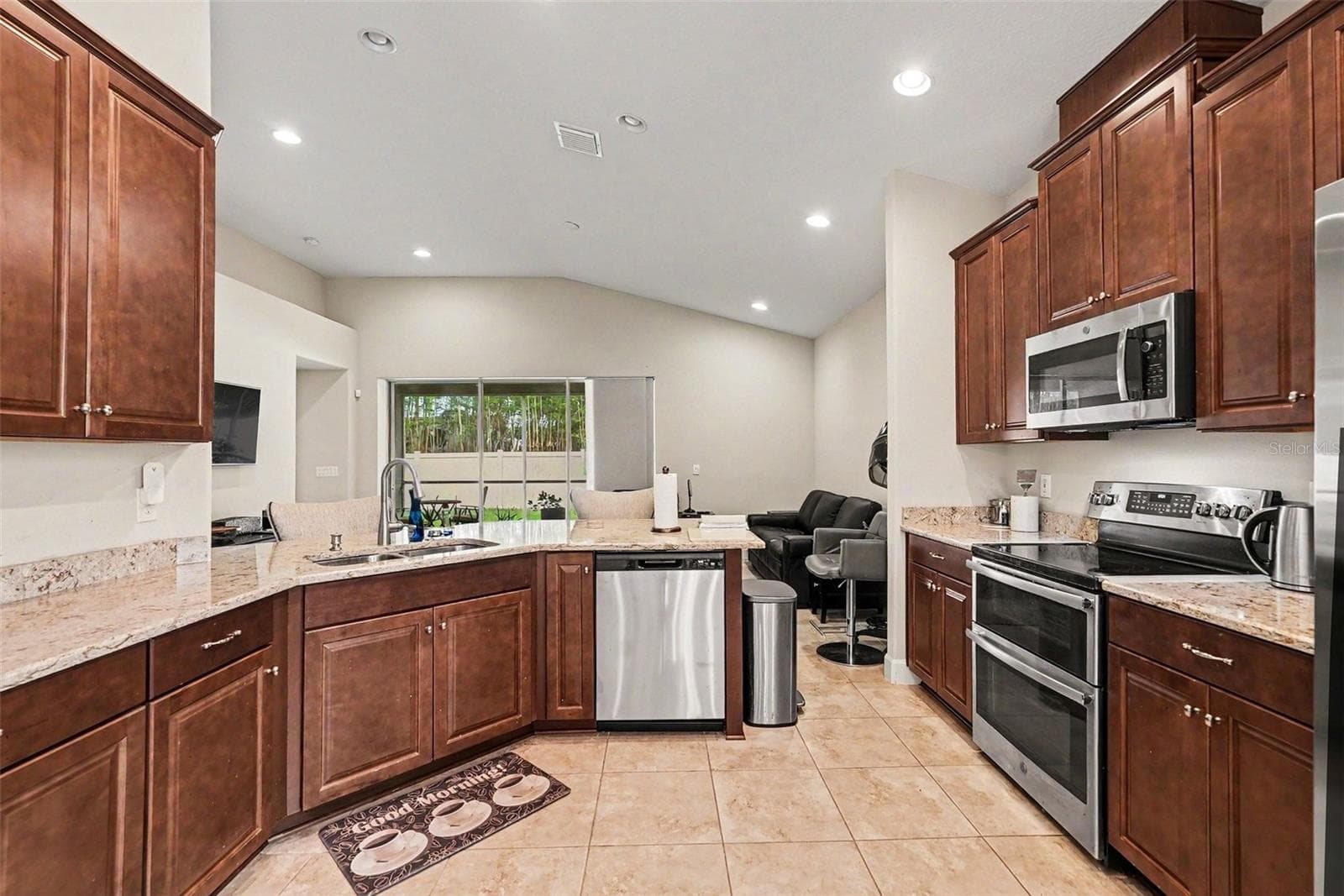 7907 Silver Clover CT