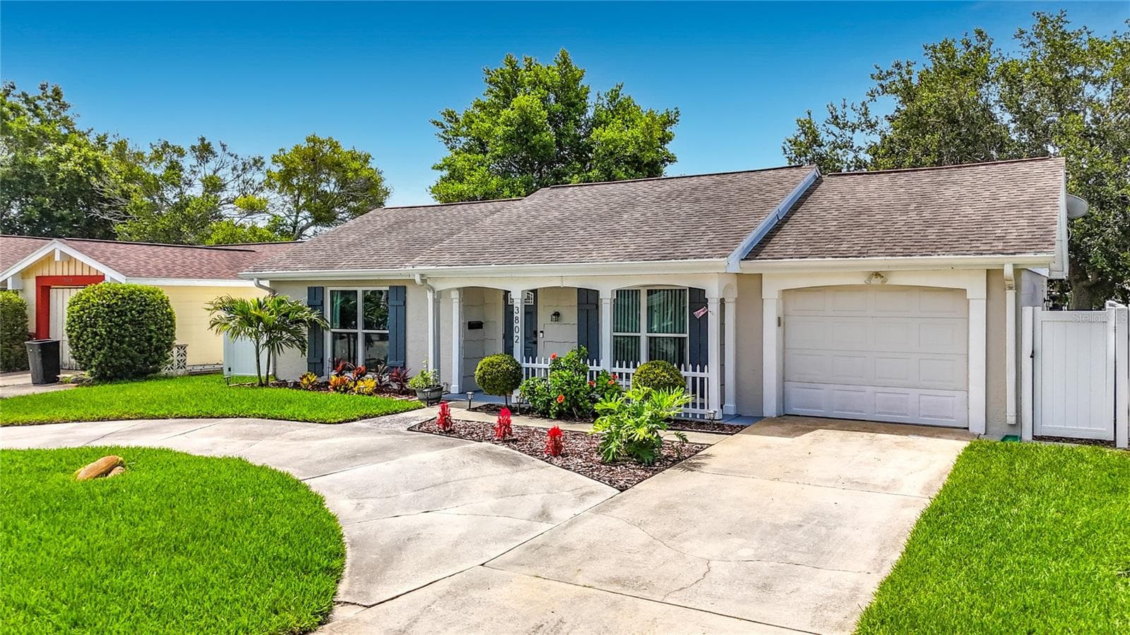 3802 Grayton Dr