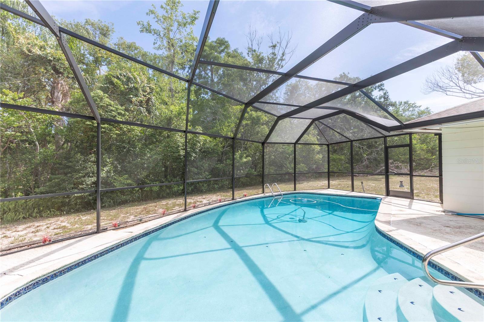12101 Longstrap Ln photo 5