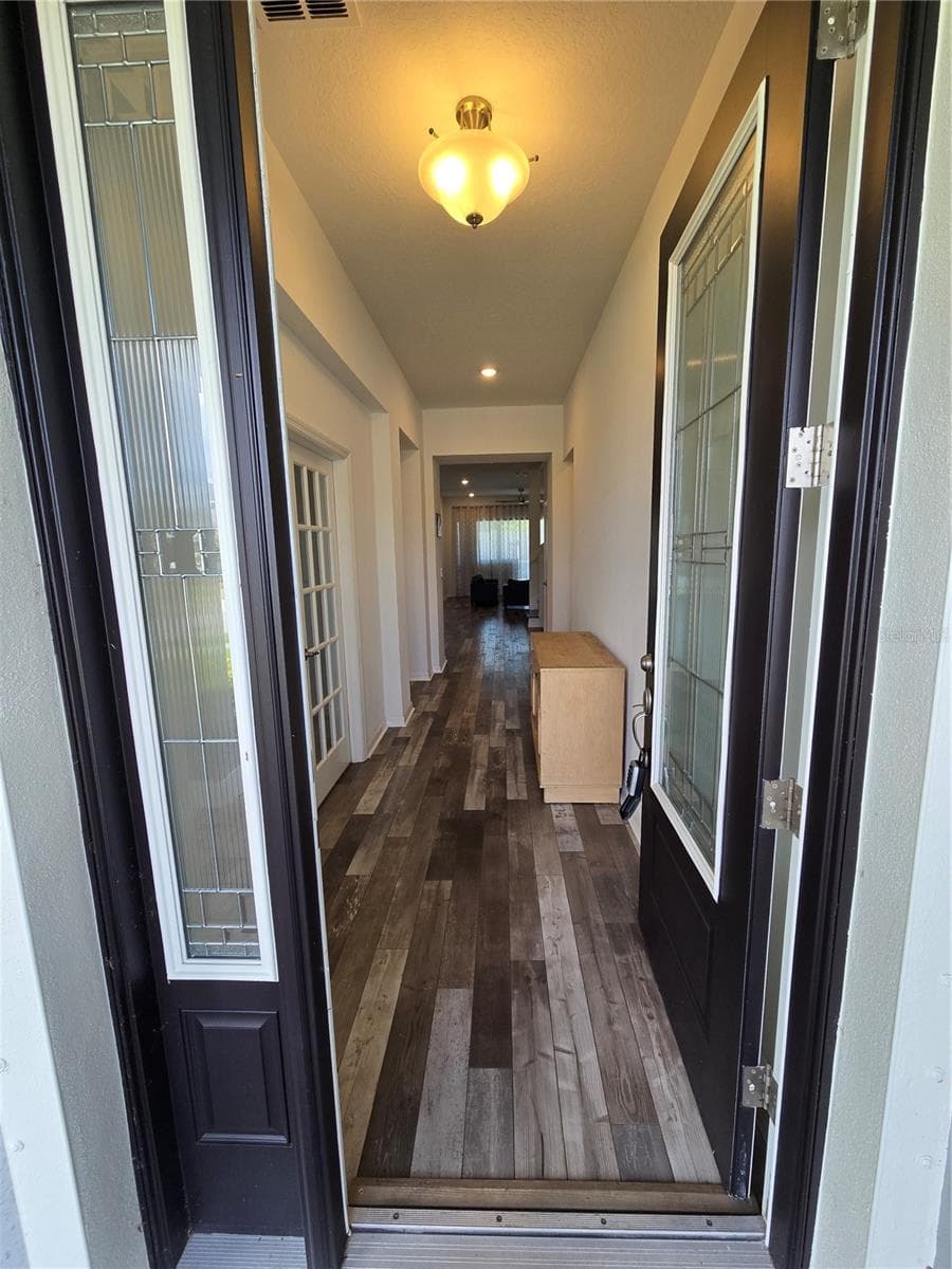 863 W Bayshore Dr photo 3