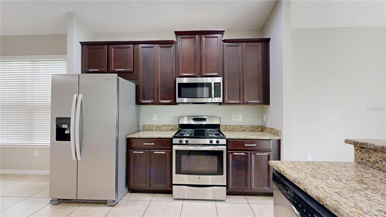 9344 Bella Vita Cir photo 3