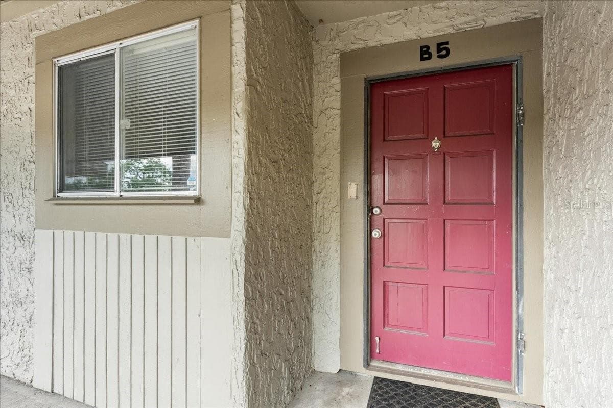 6332 Newtown Cir #32B5