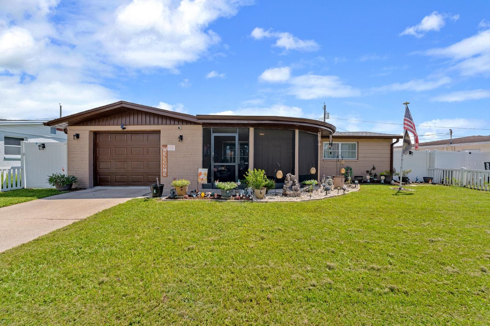 2152 Arcadia Rd