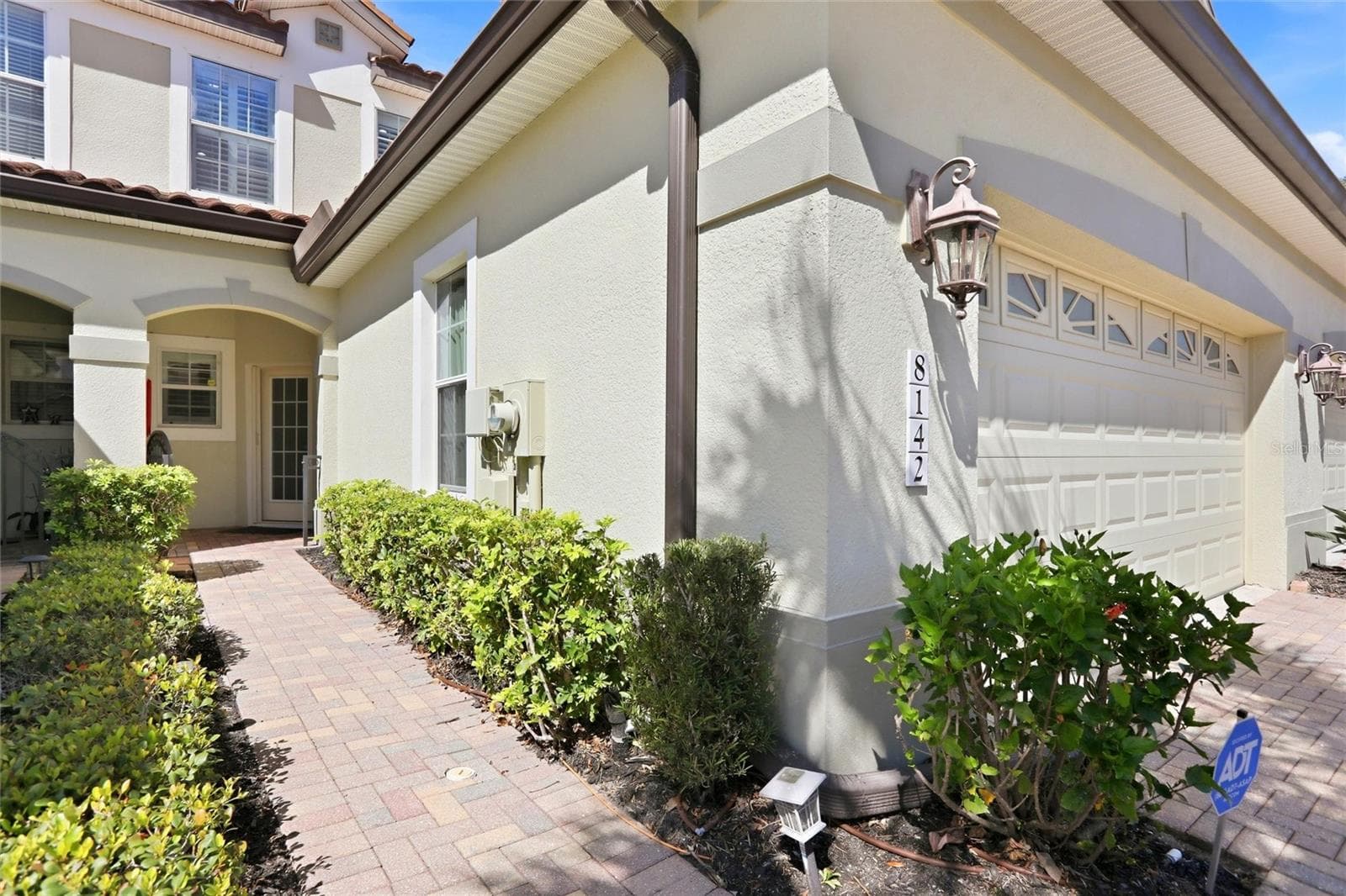 8142 Miramar Way photo 5