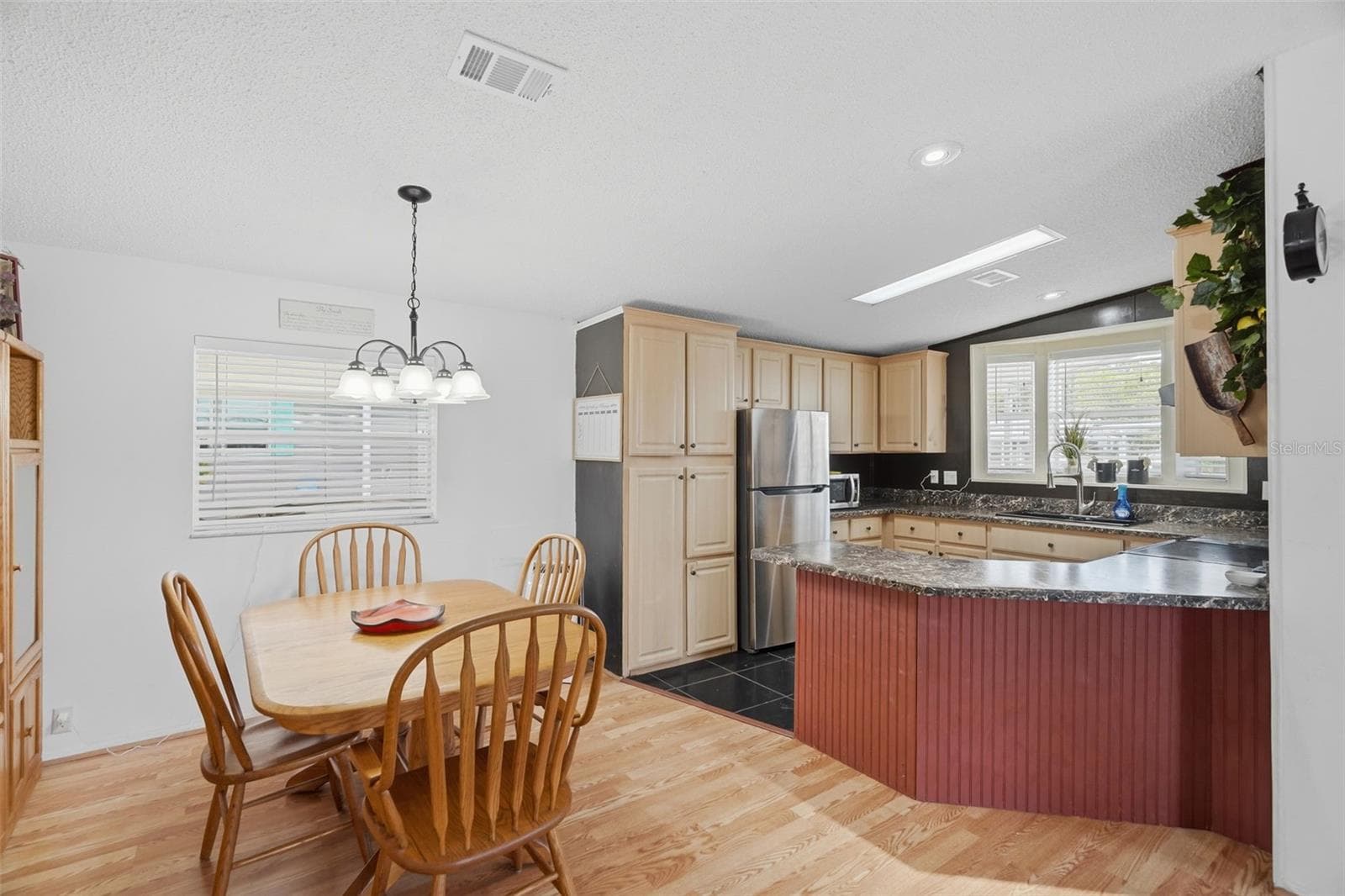 6907 Americana Dr NE #101 photo 5