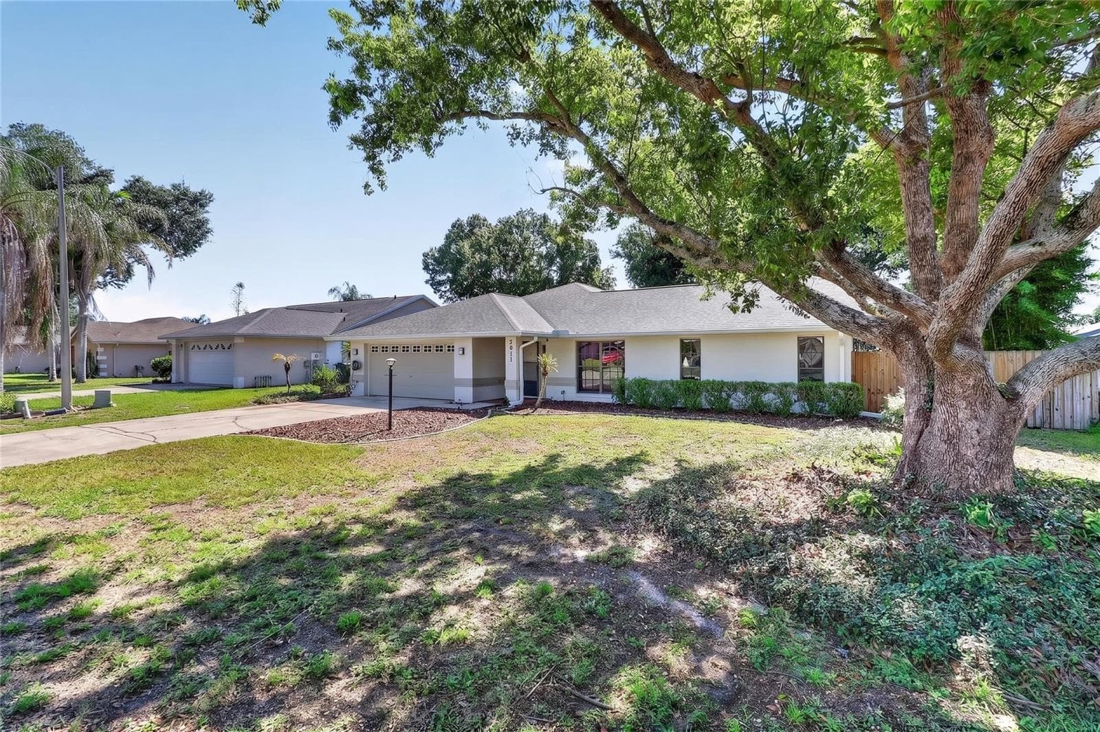 7411 Floral Cir E photo 3