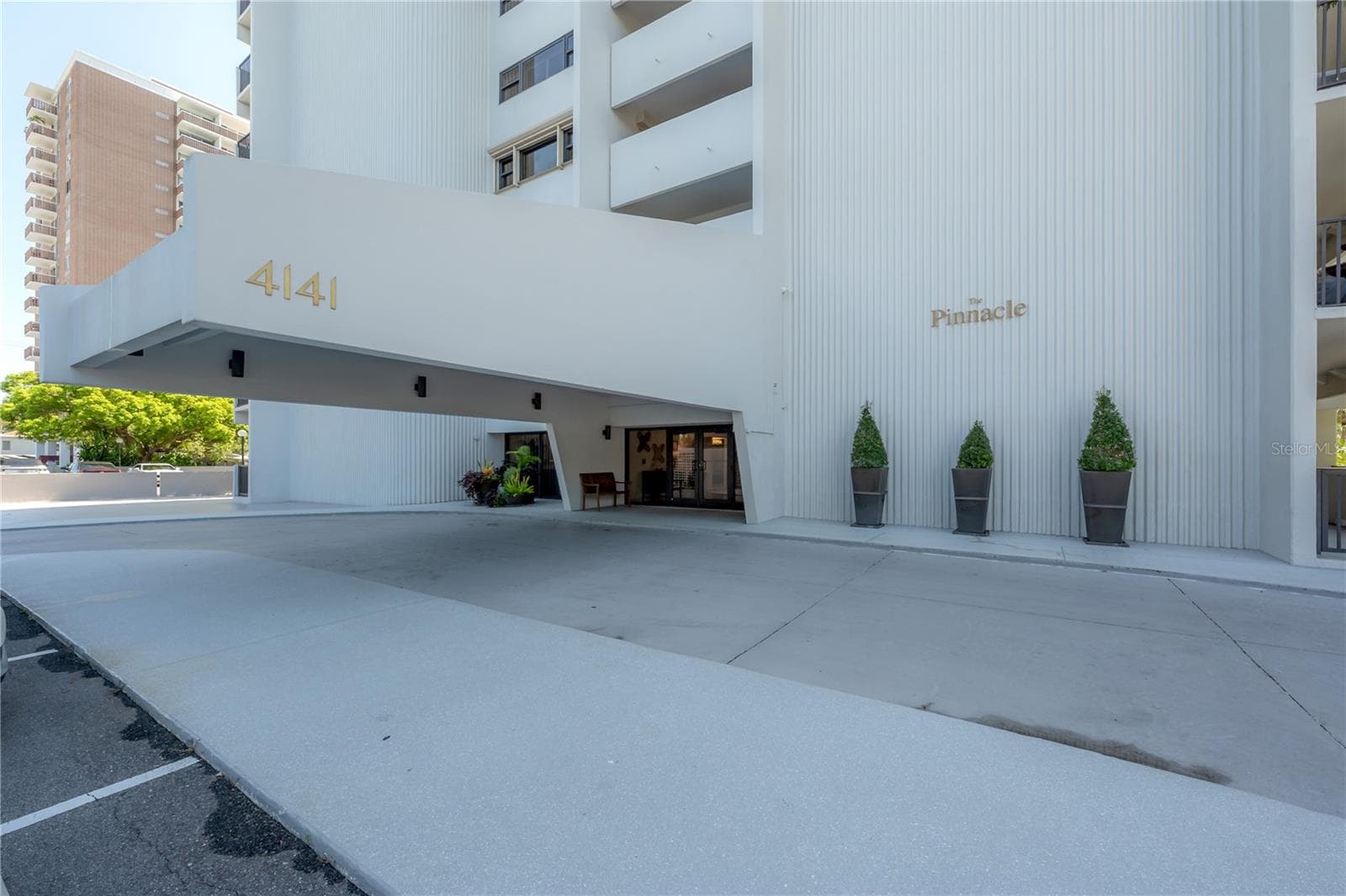 4141 Bayshore Blvd #1003 photo 2