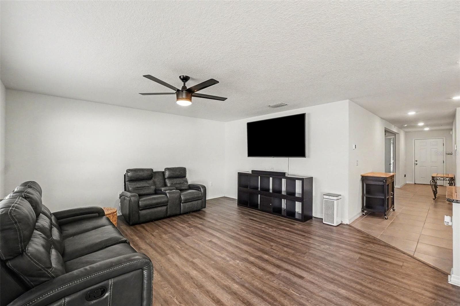 10213 Cloudburst CT photo 4
