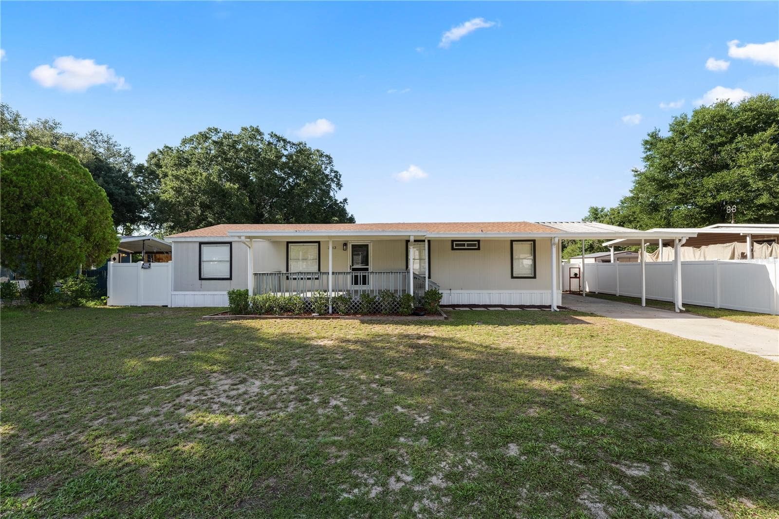 3113 Rollinglen Ln