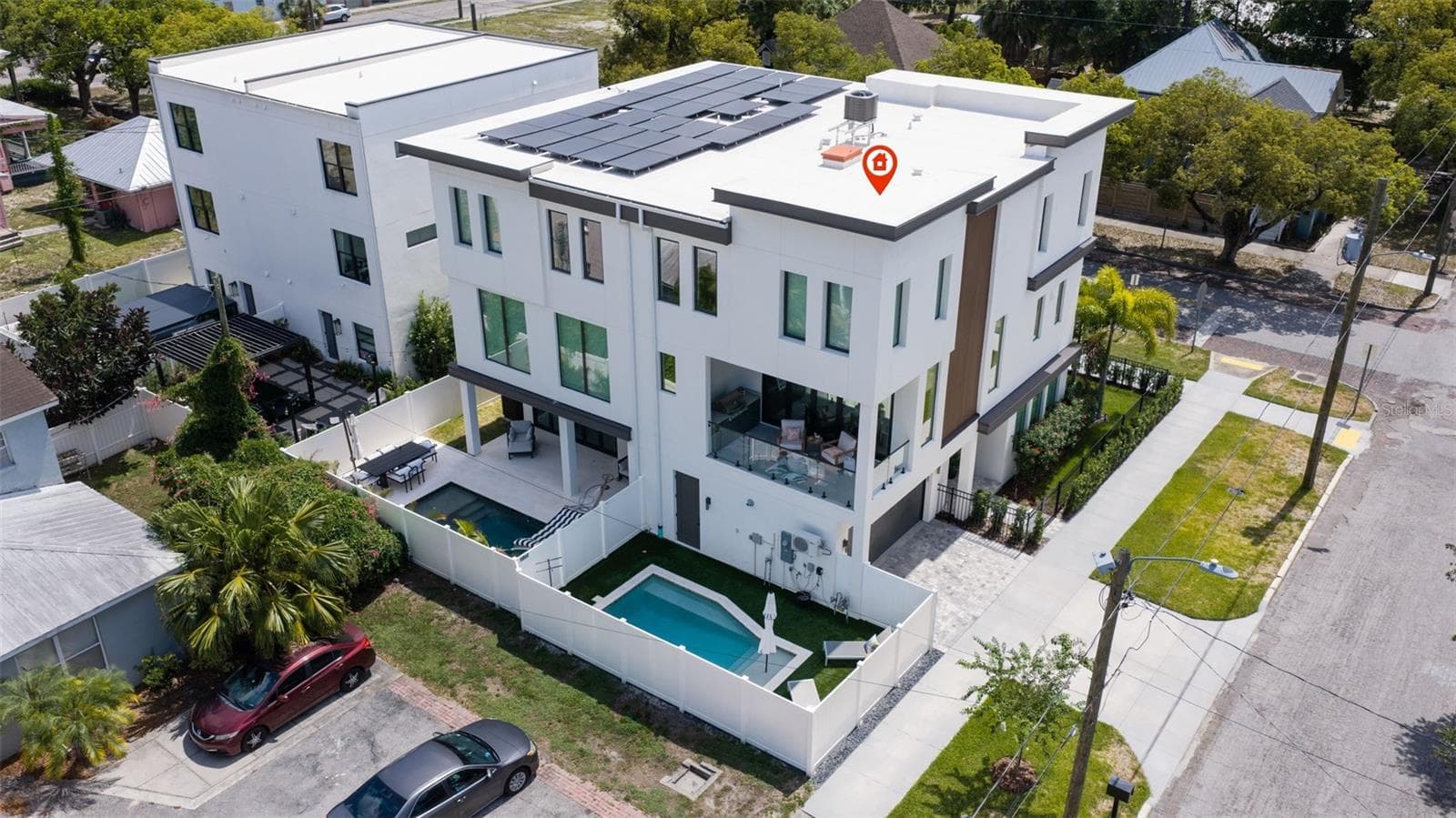 2502 N Highland Ave #1 photo 2