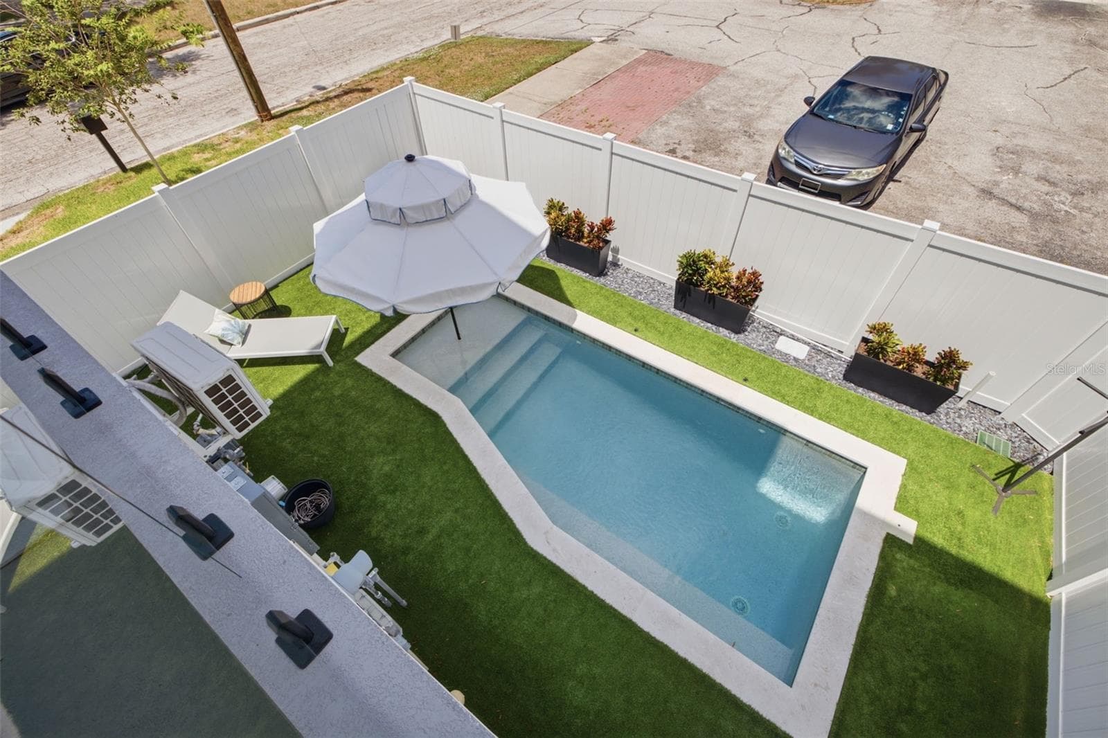 2502 N Highland Ave #1 photo 3