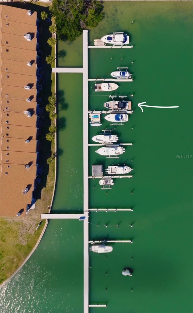 117 Yacht Club Ln photo 4