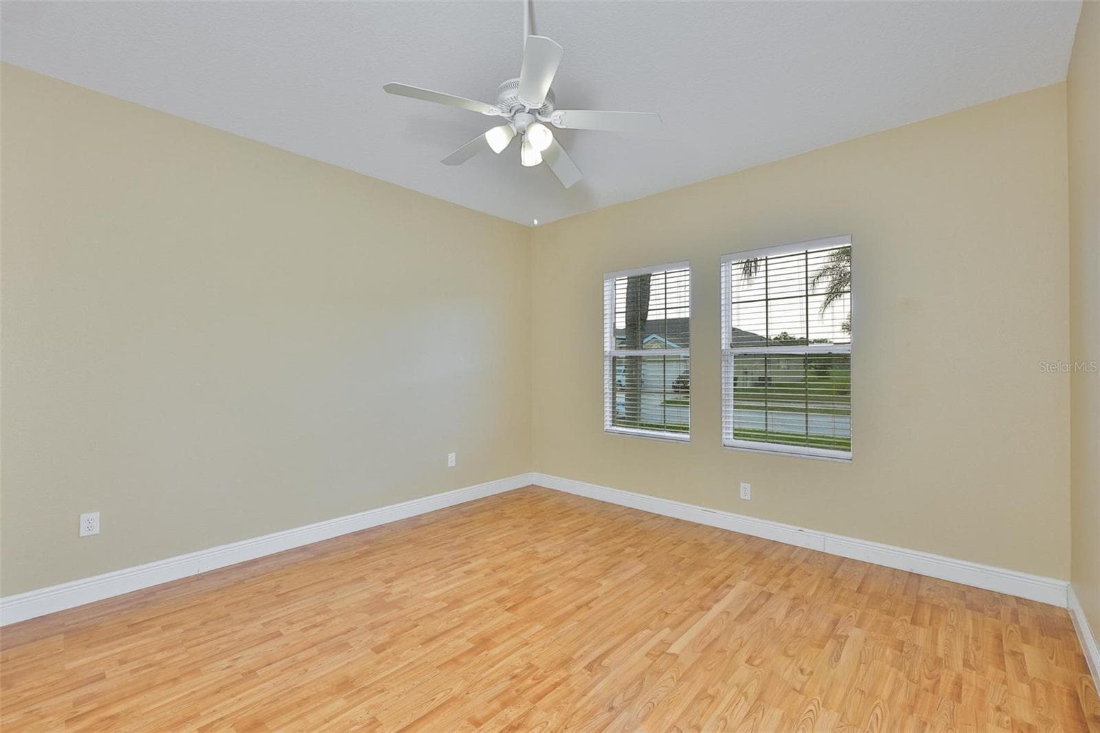 11813 Stonewood Gate Dr photo 4