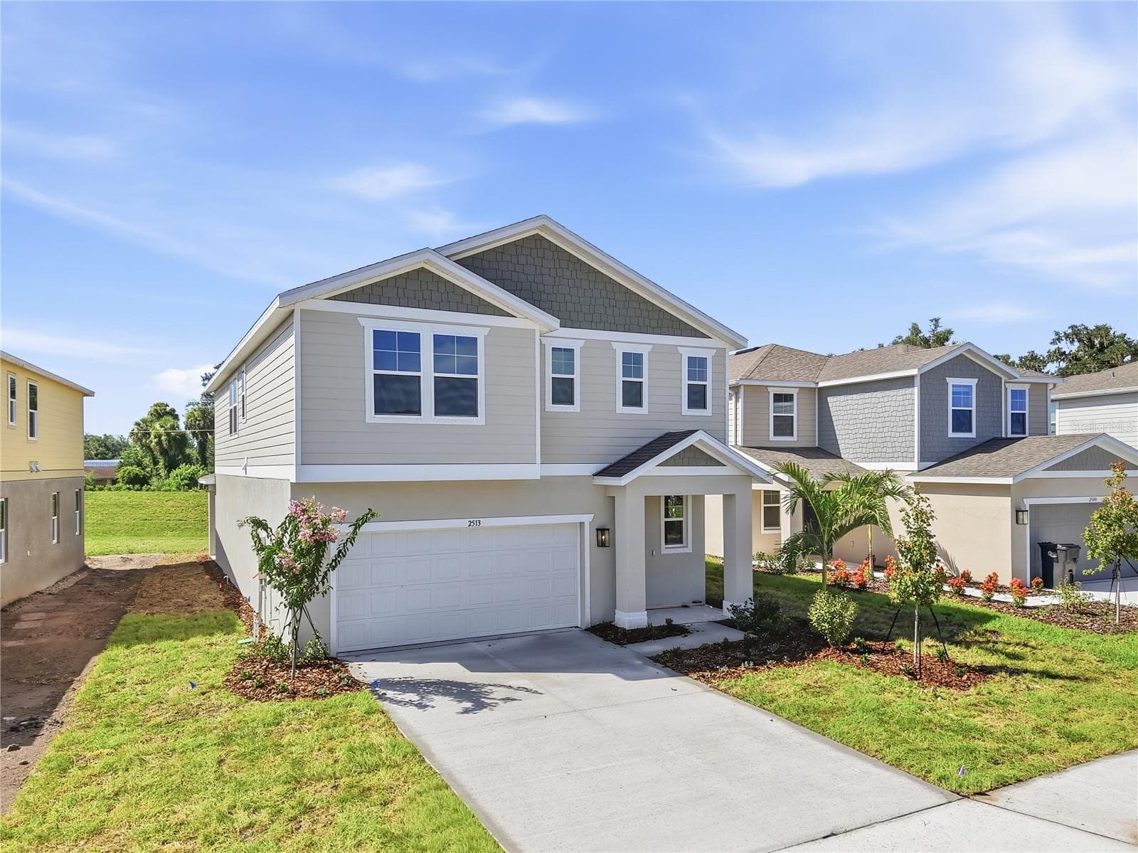 2513 29th Ln E photo 3