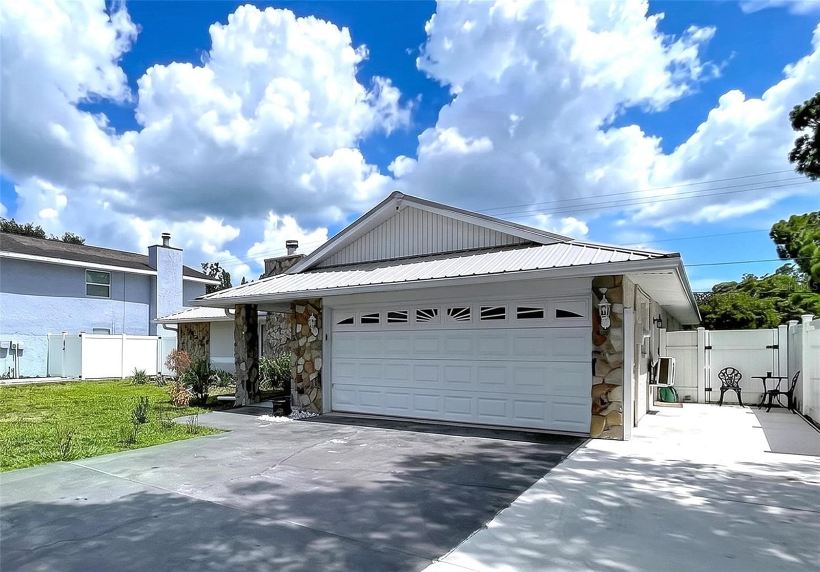 5520 Fulmar Dr photo 3