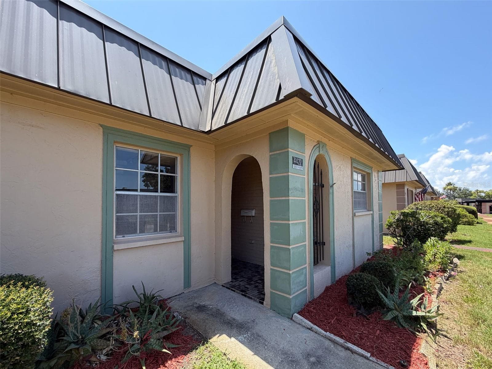 4422 Sunstate Dr