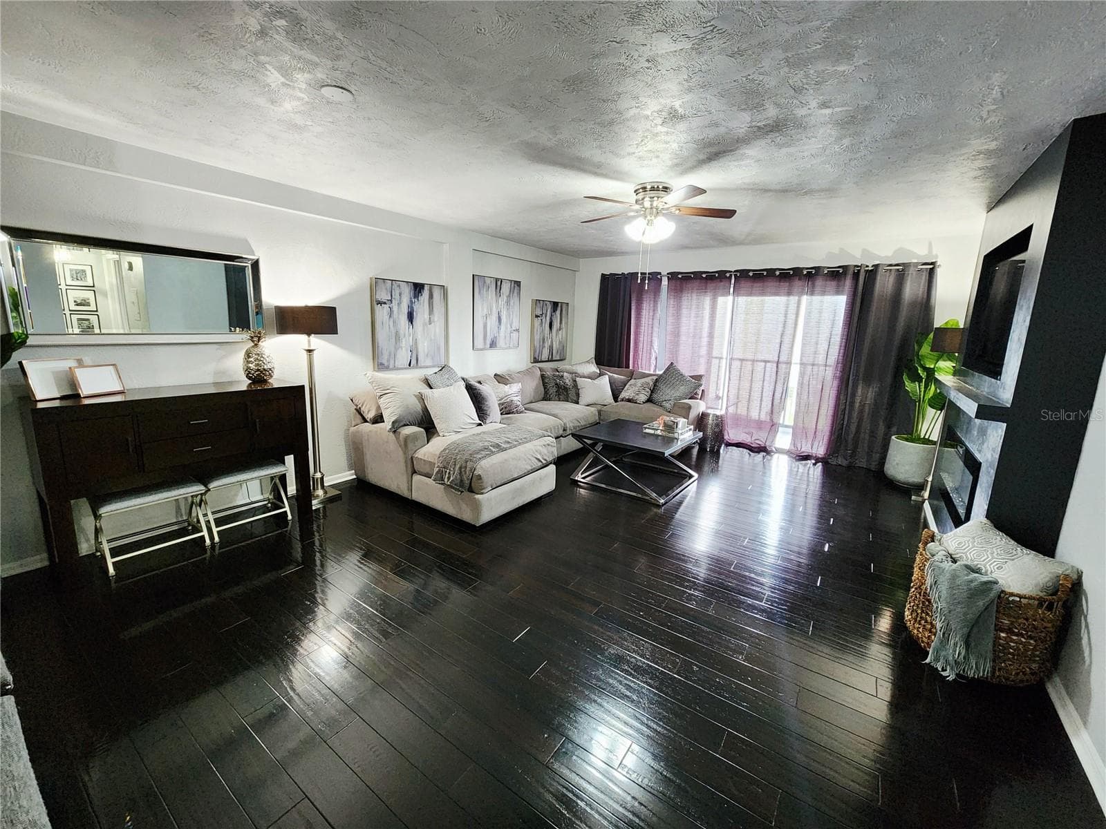 4651 1st St NE #306 photo 2