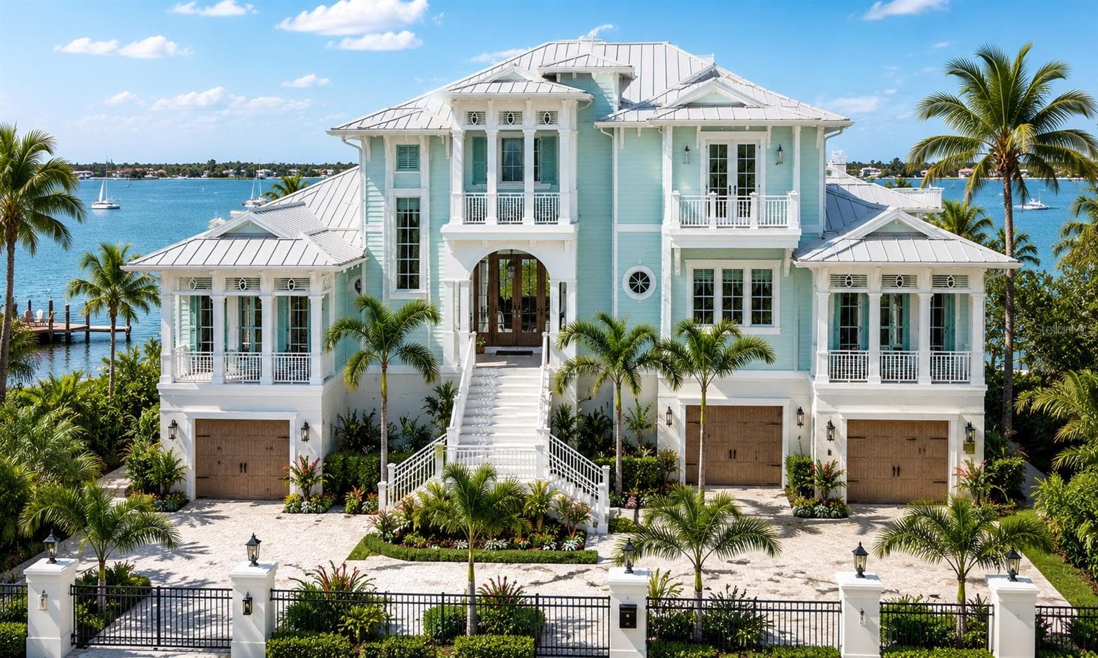 659 Key Royale Dr