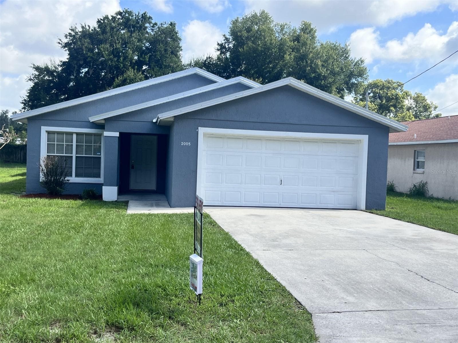 2005 N Lake Eloise Dr