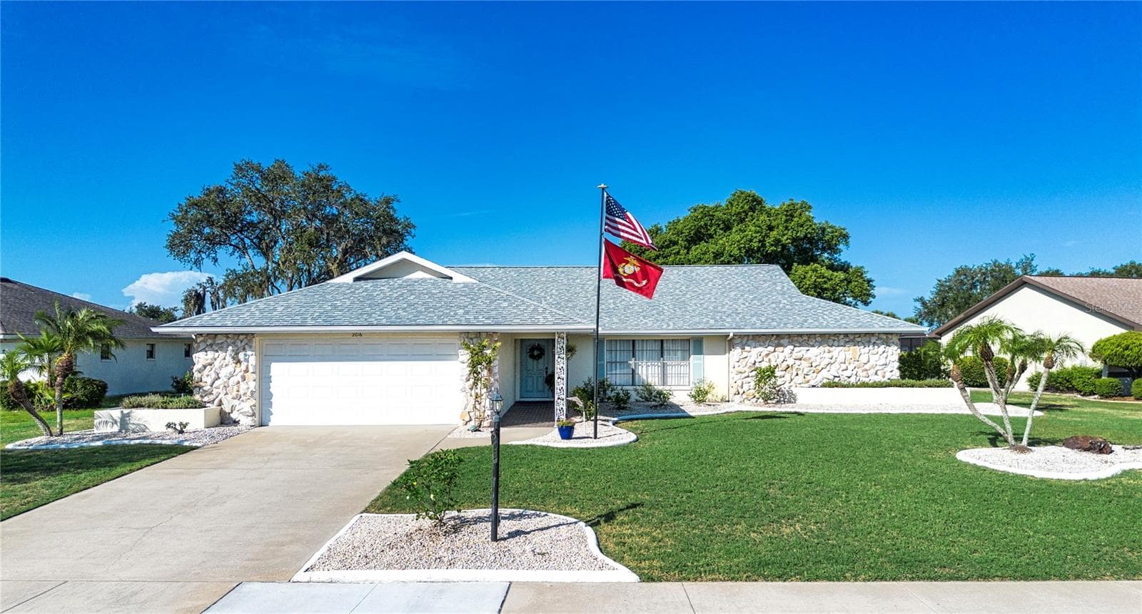 2016 E View Dr