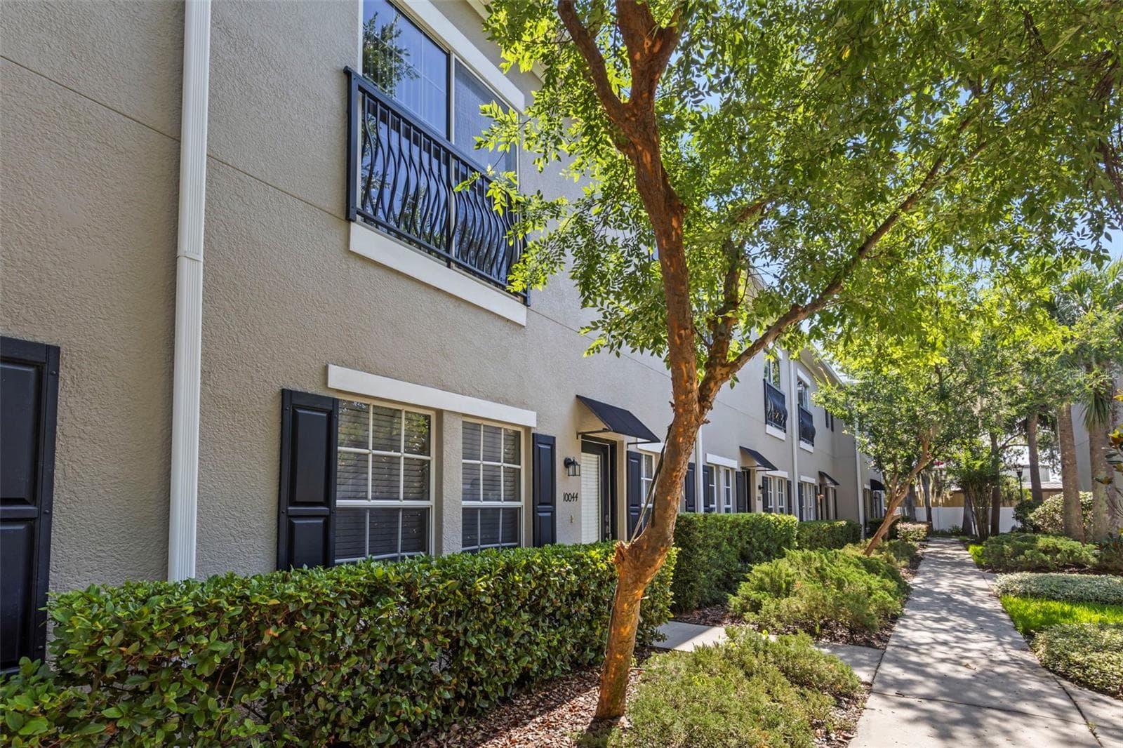 10044 Old Haven Way photo 3