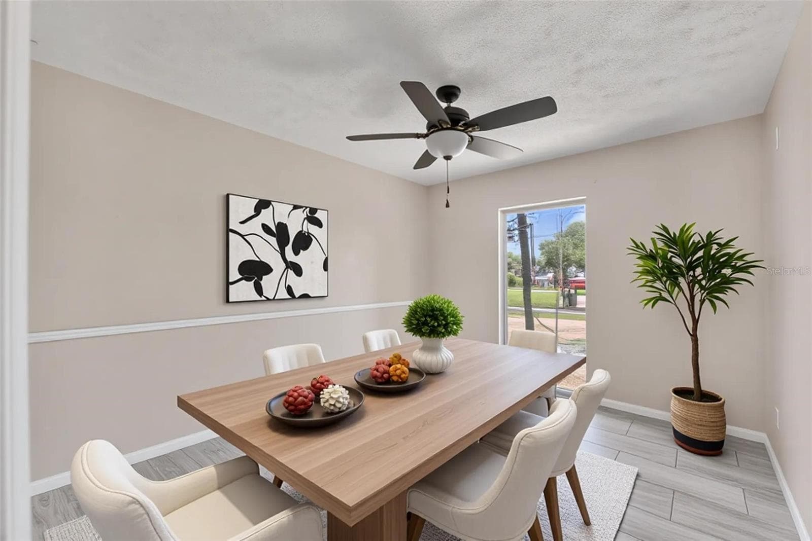1909 Lido Dr photo 4