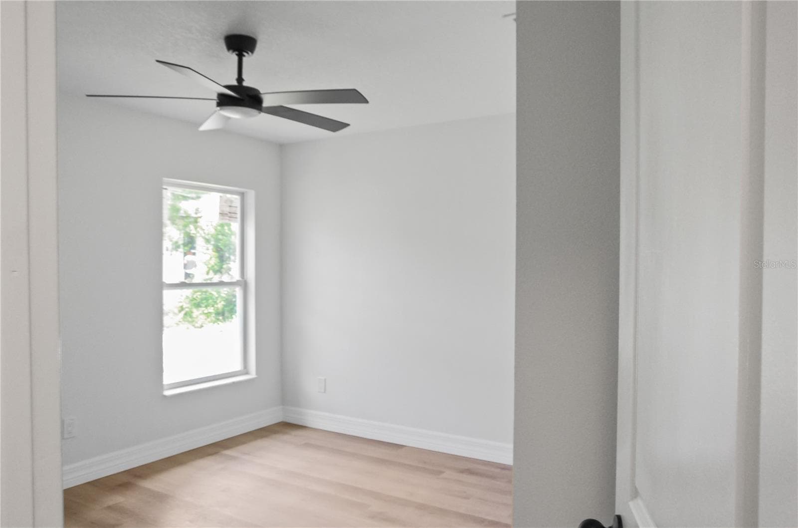 2014 E Wood St photo 5
