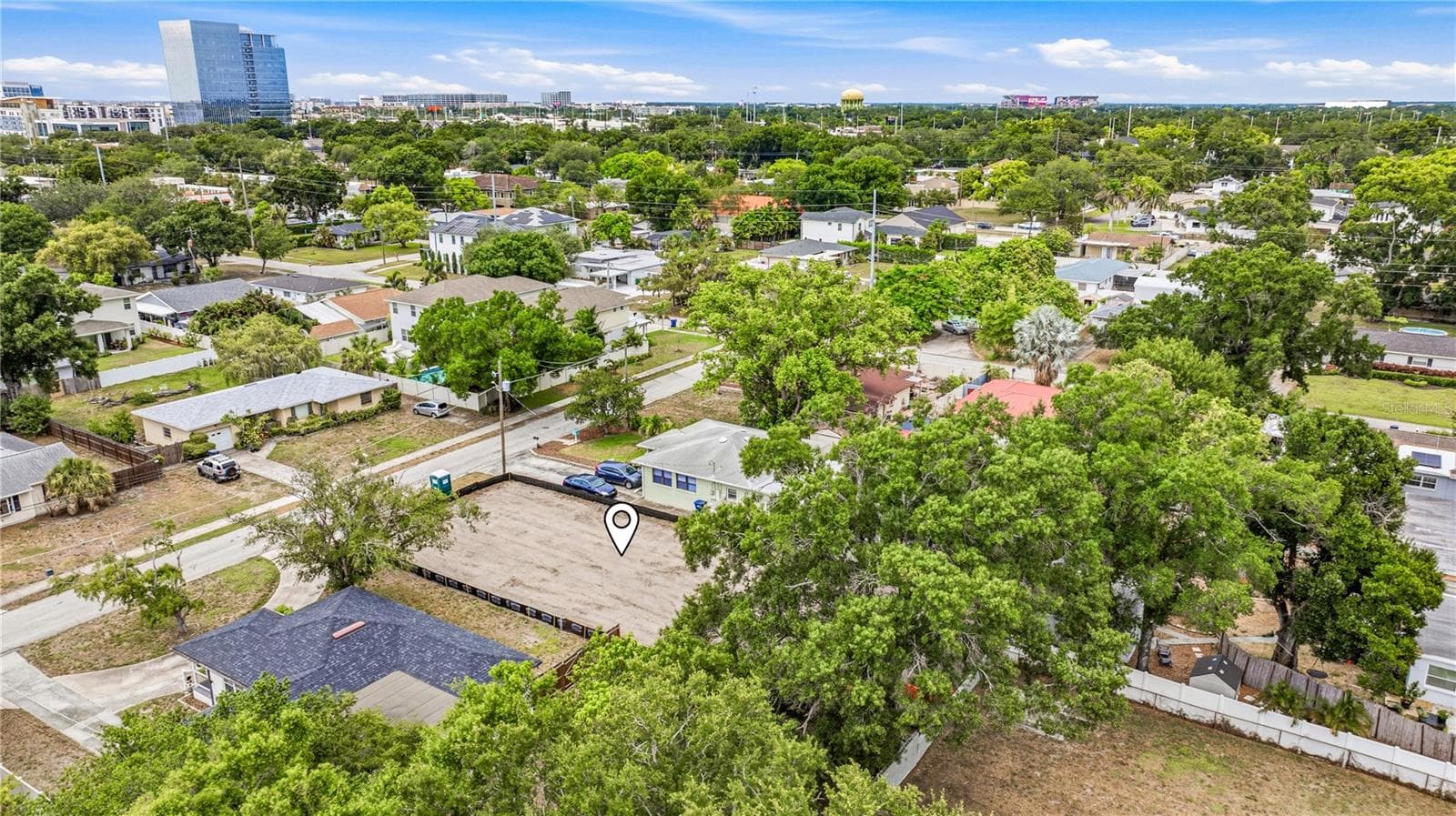 607 N Matanzas Ave photo 4