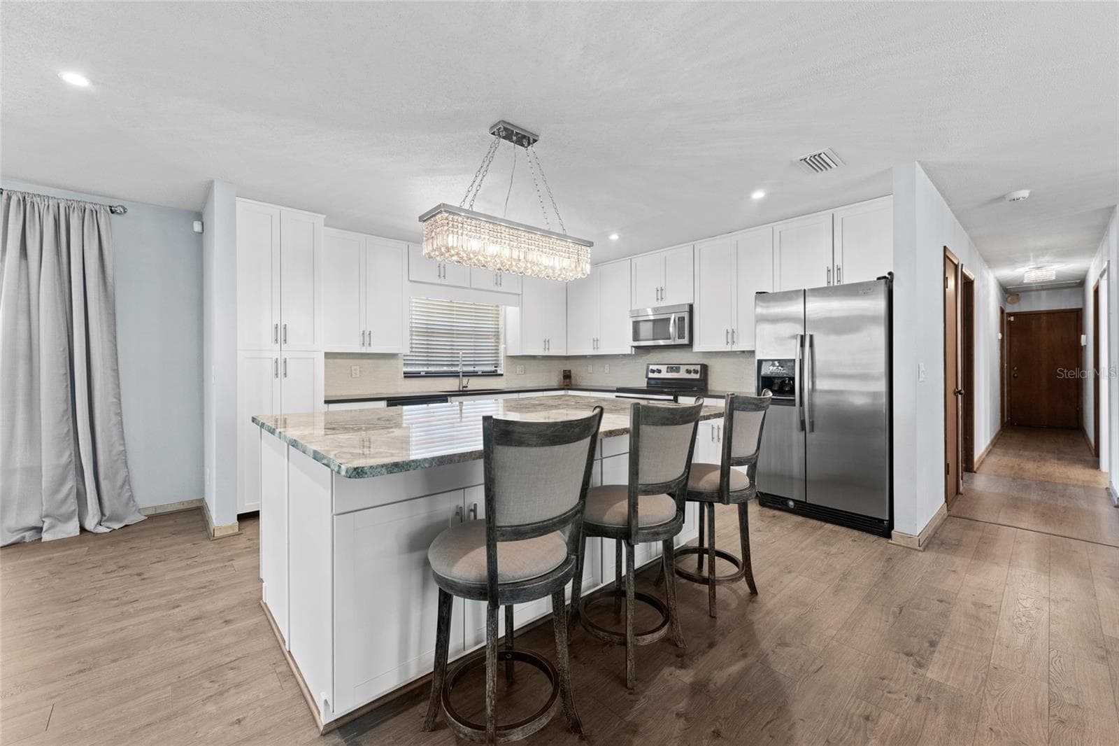 3011 Lake Ellen Dr photo 3