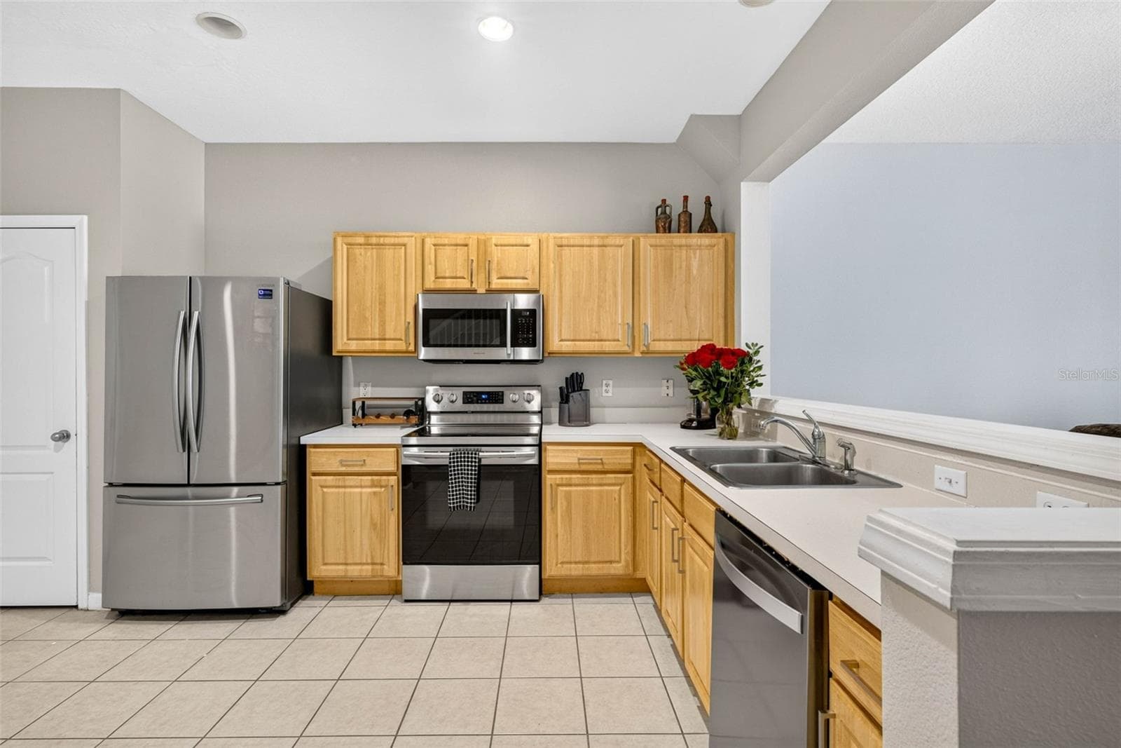 26624 Chimney Spire Ln photo 4