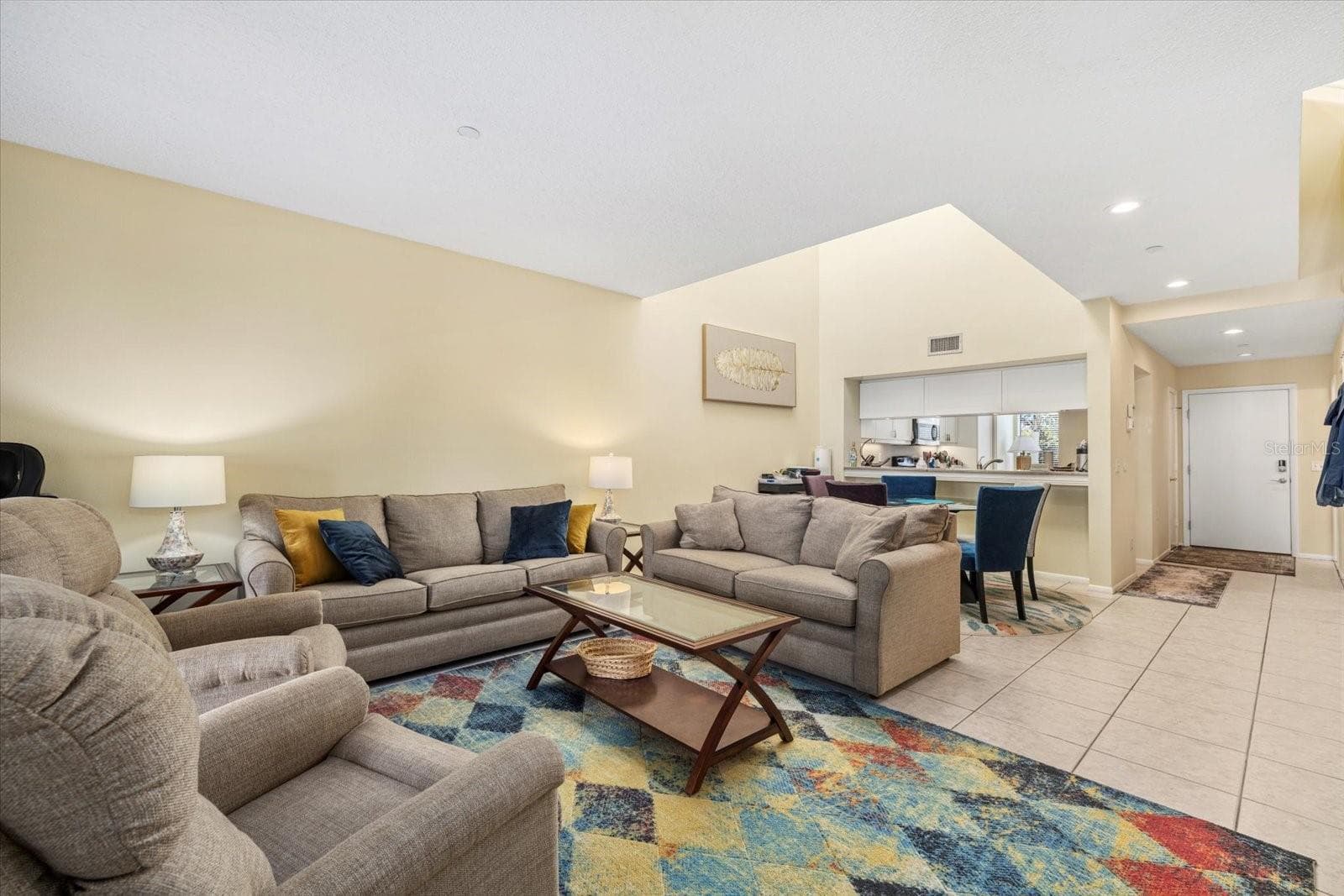 2012 Harbourside Dr #2102