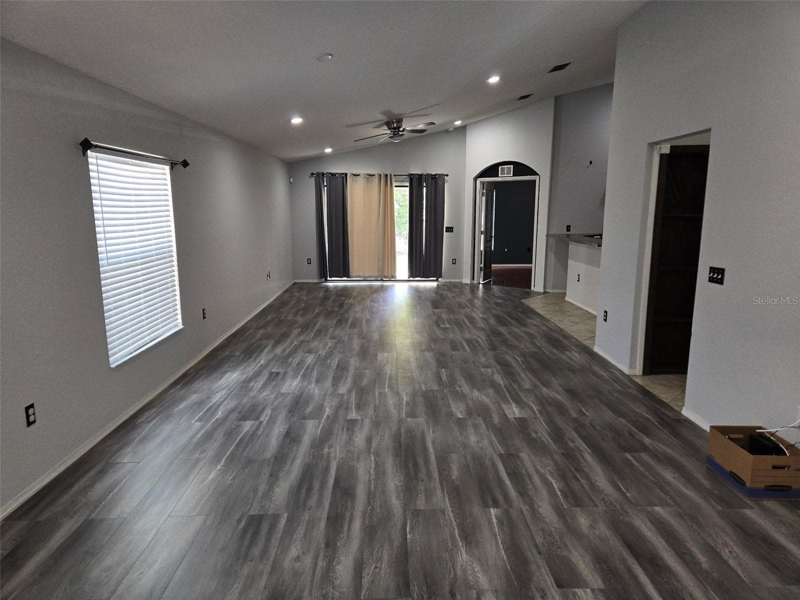 2235 Lakeridge Dr