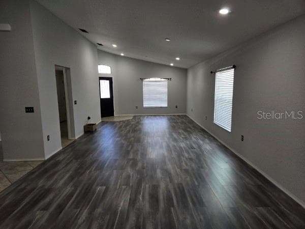 2235 Lakeridge Dr photo 3