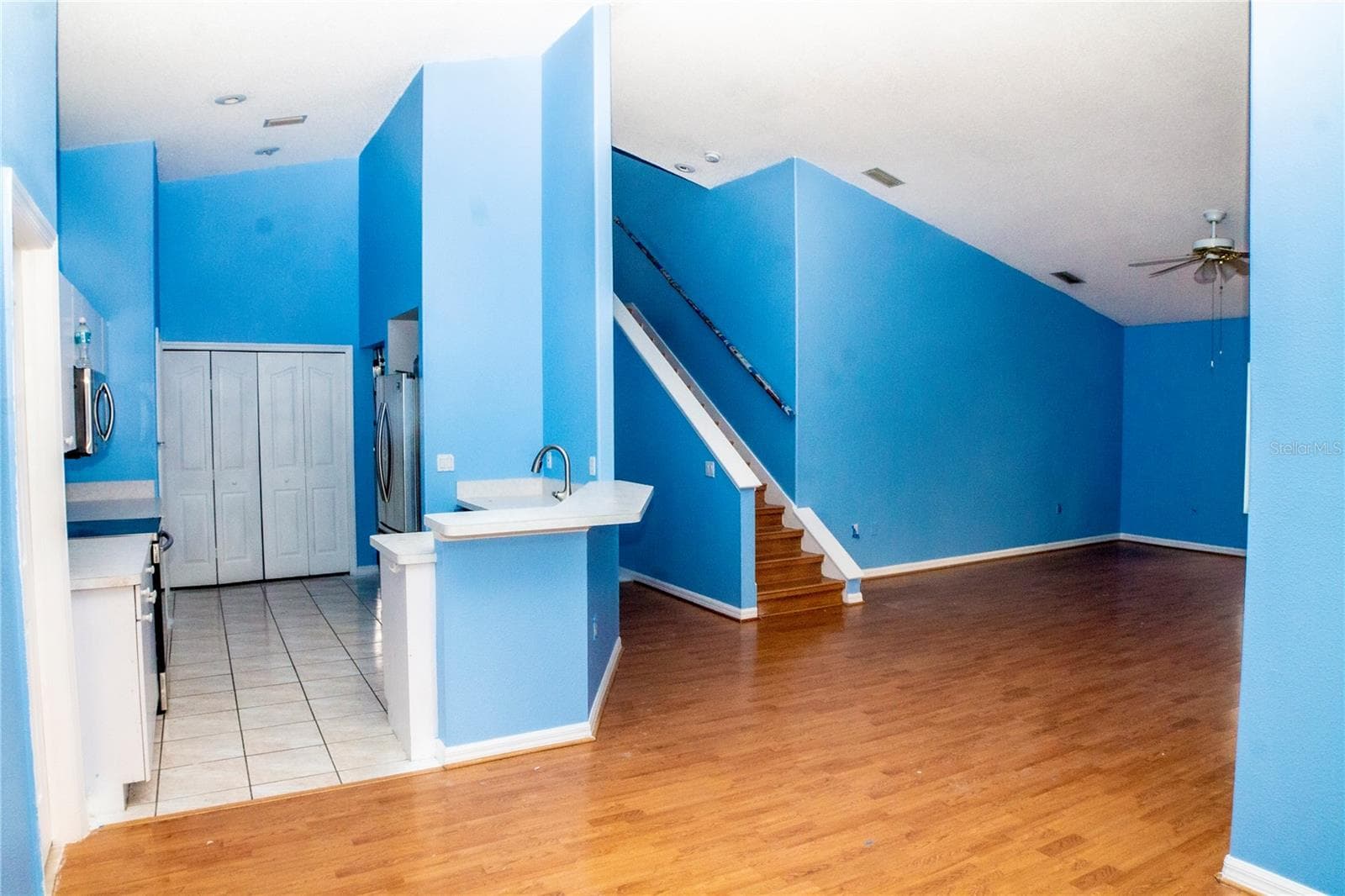 10127 Barnett Loop photo 4