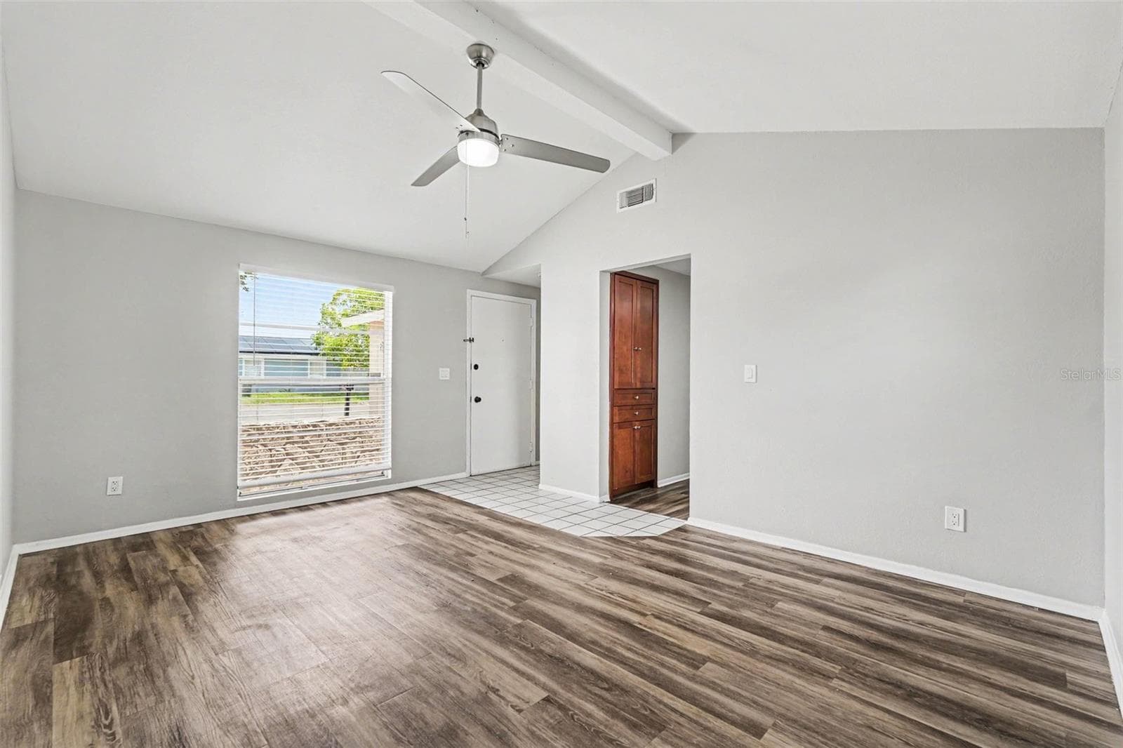 6404 Freedom CT photo 4