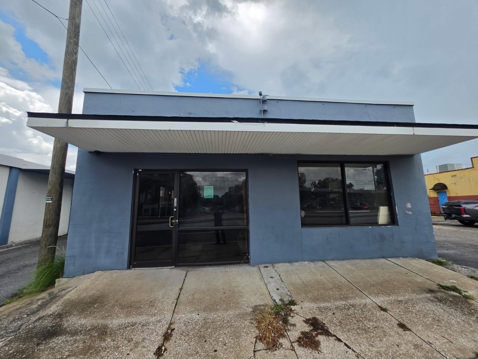 1942 E Hillsborough Ave photo 5