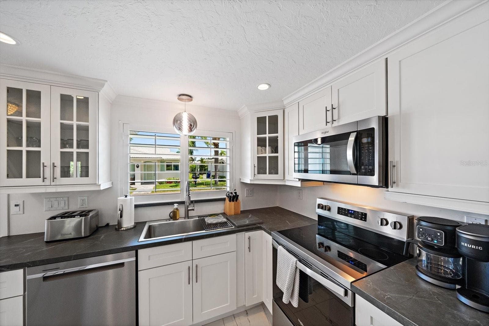 706 Spanish Dr S photo 4