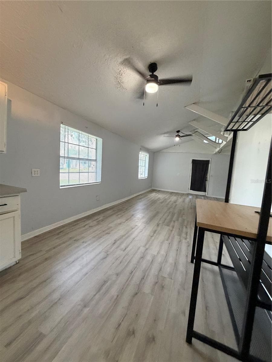 1505 N Orange St photo 3